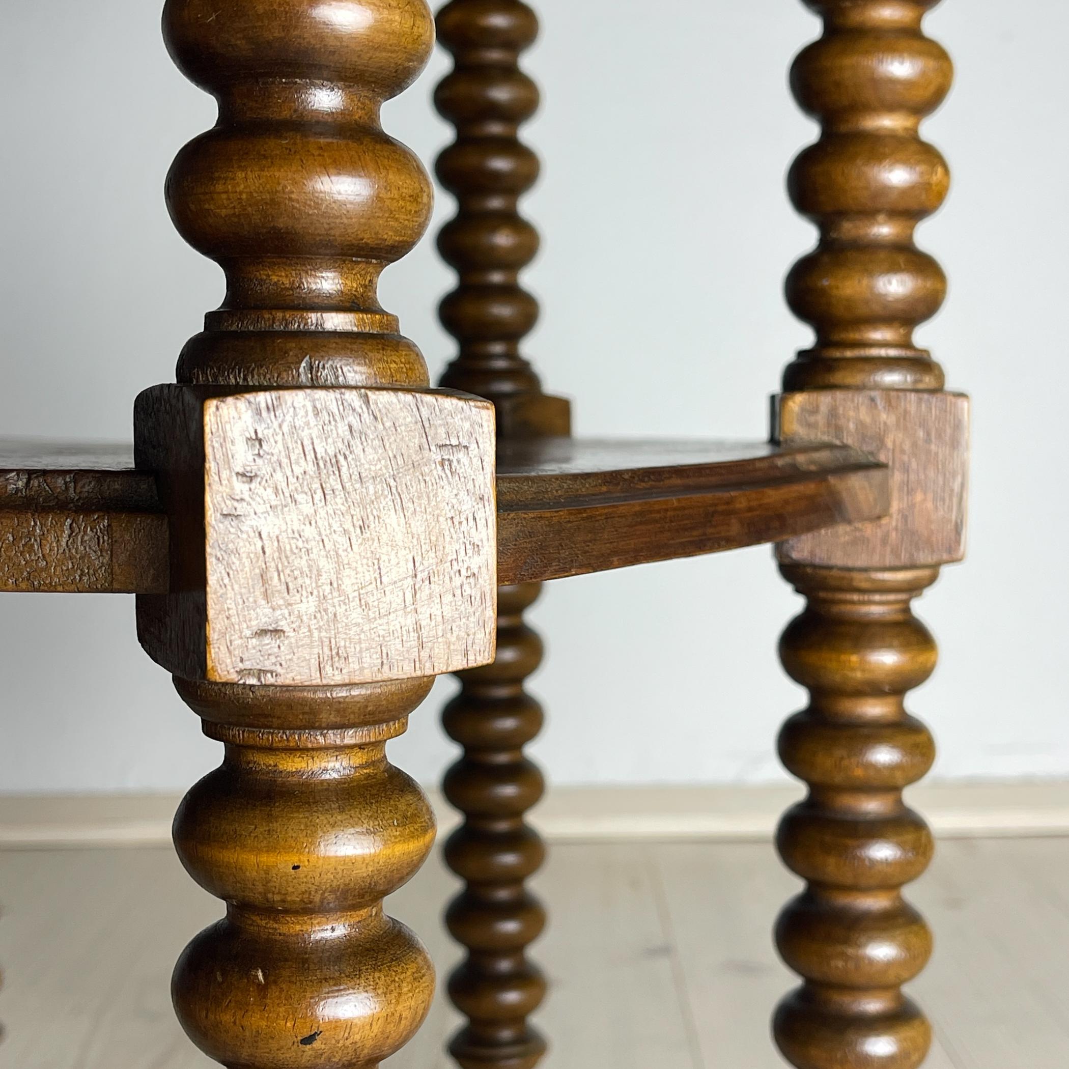 Antique Hexagonal Walnut Side Table, Italy, early 20th, Bobbin Turned legs For Sale 7