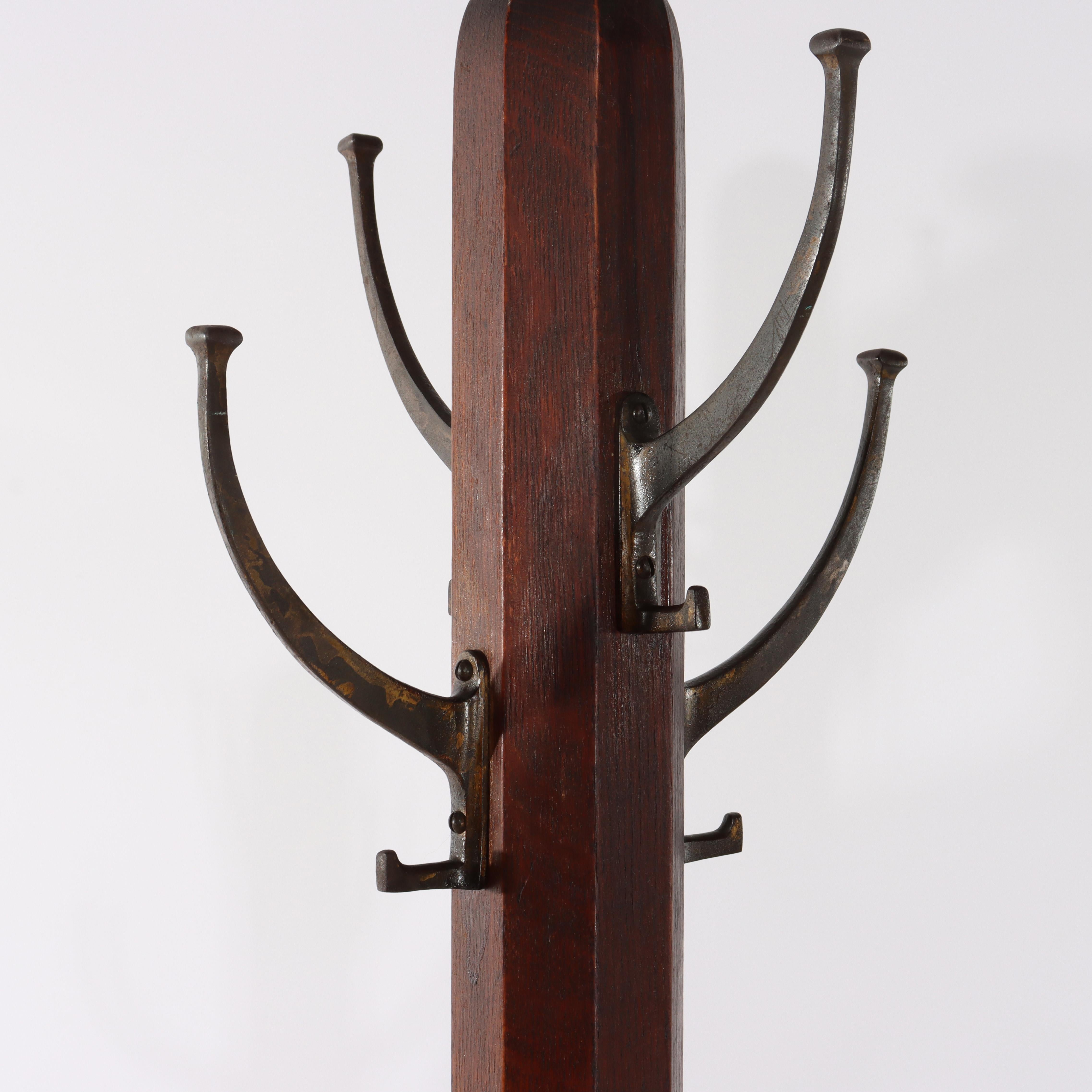 Porte-manteau ancien en chêne avec Label Heywood Wakefield Mission Arts & Crafts C1920 en vente 7
