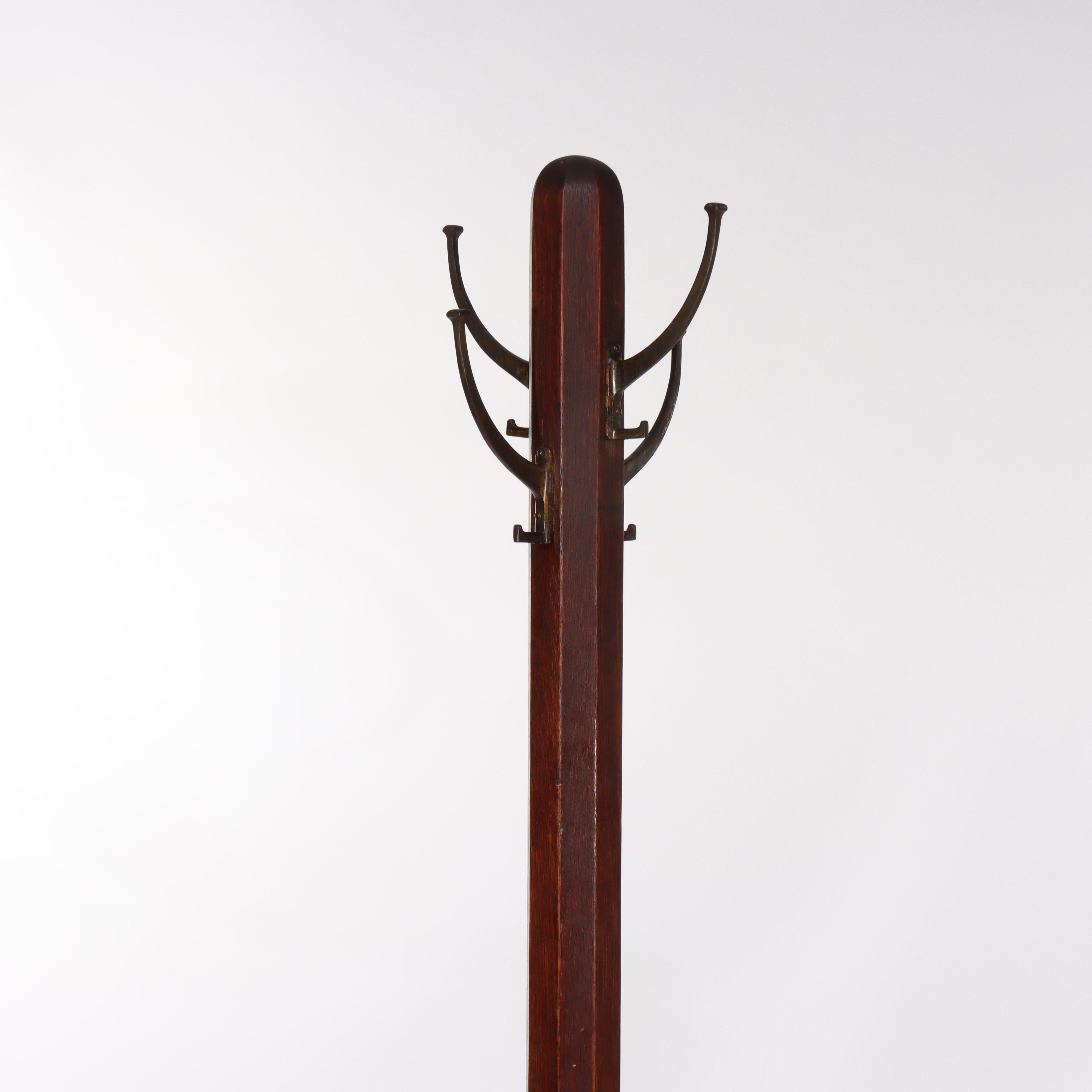 Porte-manteau ancien en chêne avec Label Heywood Wakefield Mission Arts & Crafts C1920 en vente 1