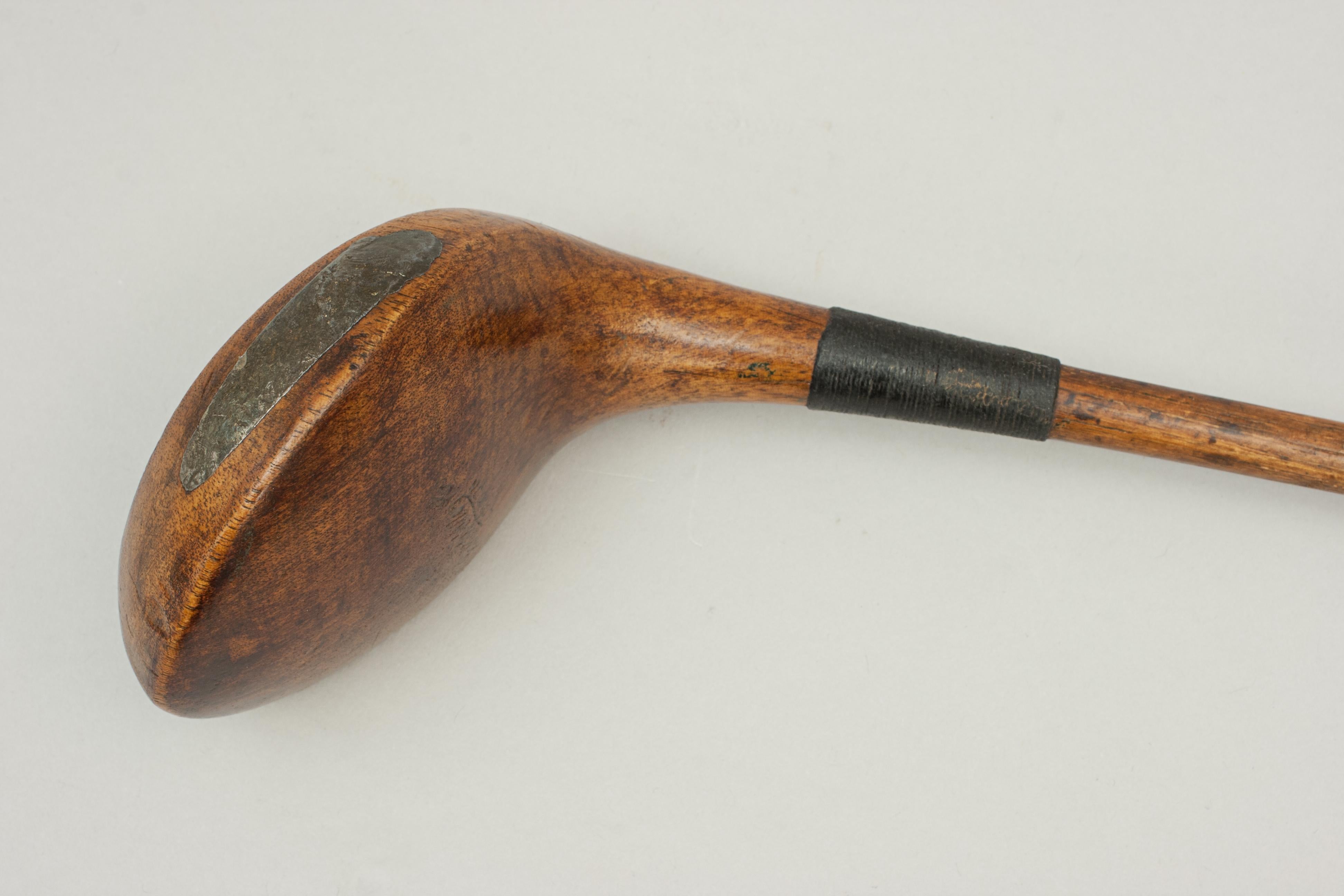 Antique Hickory Golf Club, James B. Halley & Co., Driver In Good Condition In Oxfordshire, GB