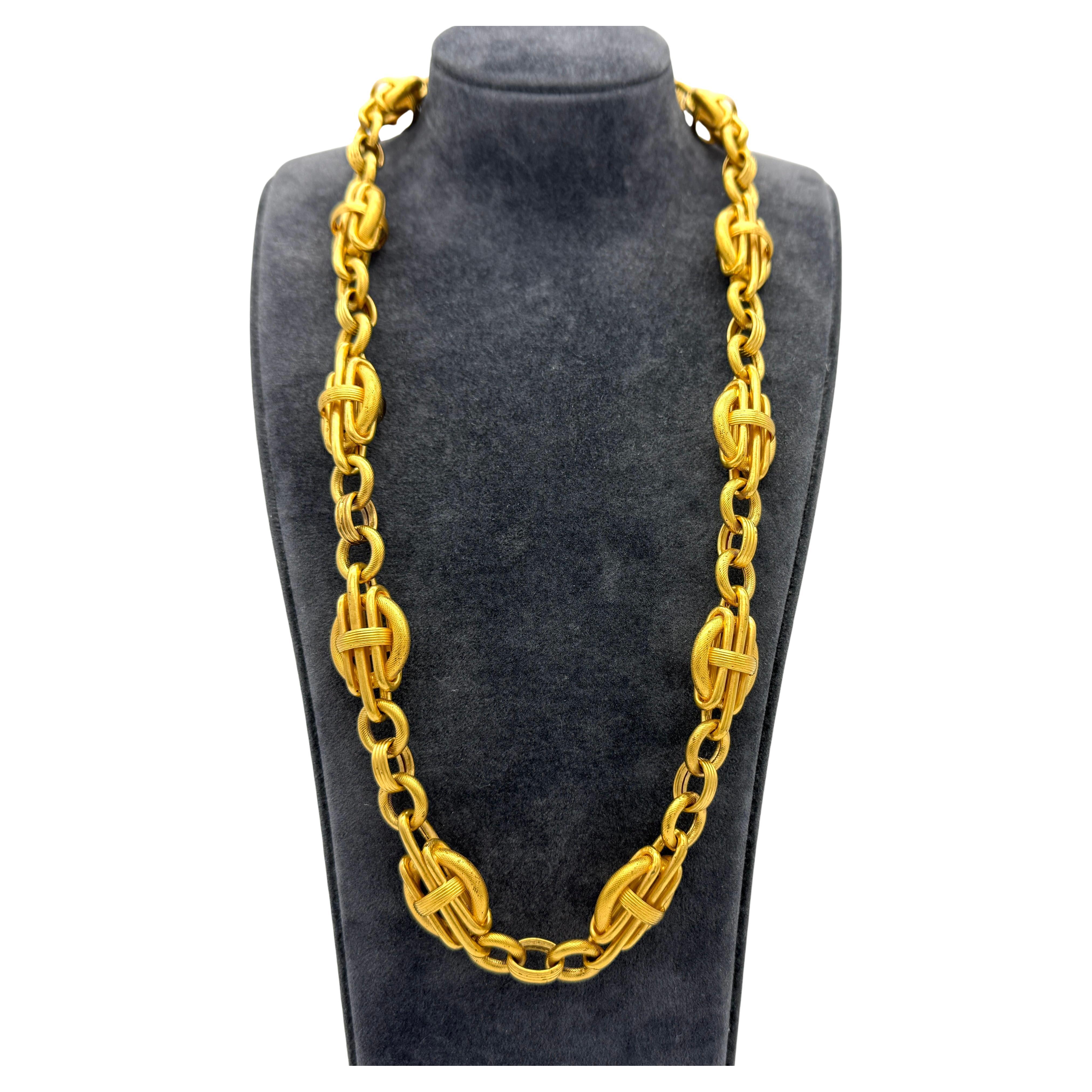 Antique High Victorian 18K Yellow Gold Necklace Collar For Sale