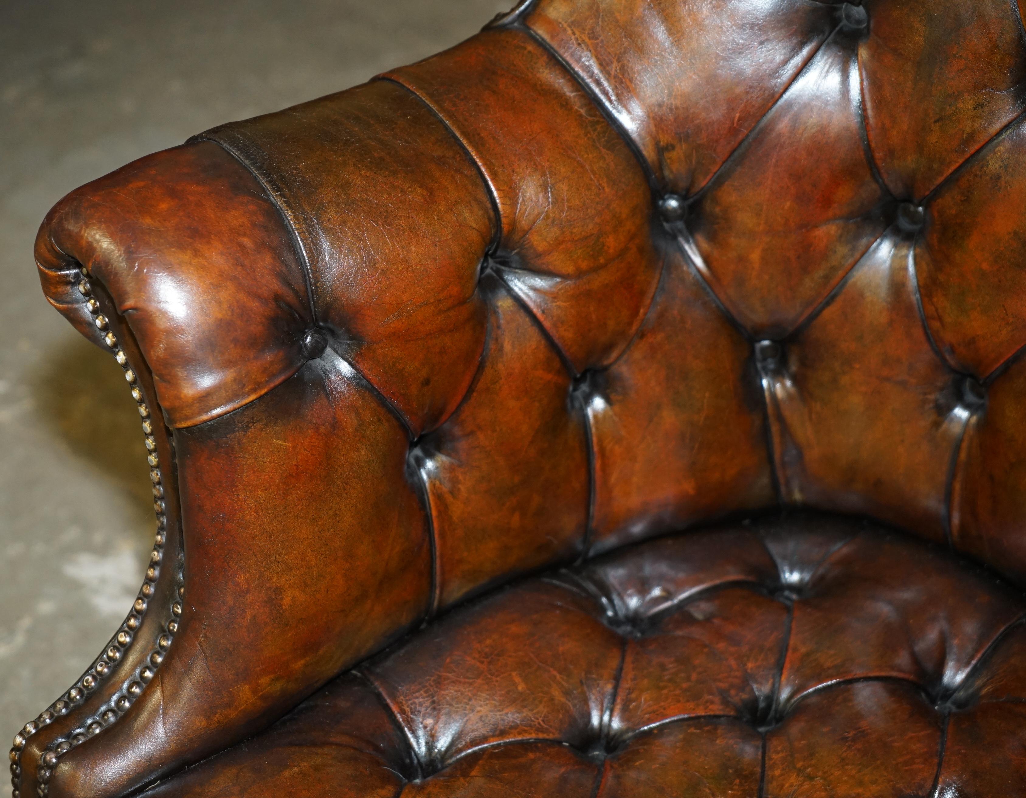 ANTICO GODFATHER HILLCREST SEDIA DA DIRETTORE IN PELLE MARRONE CHEsterfield in vendita 1