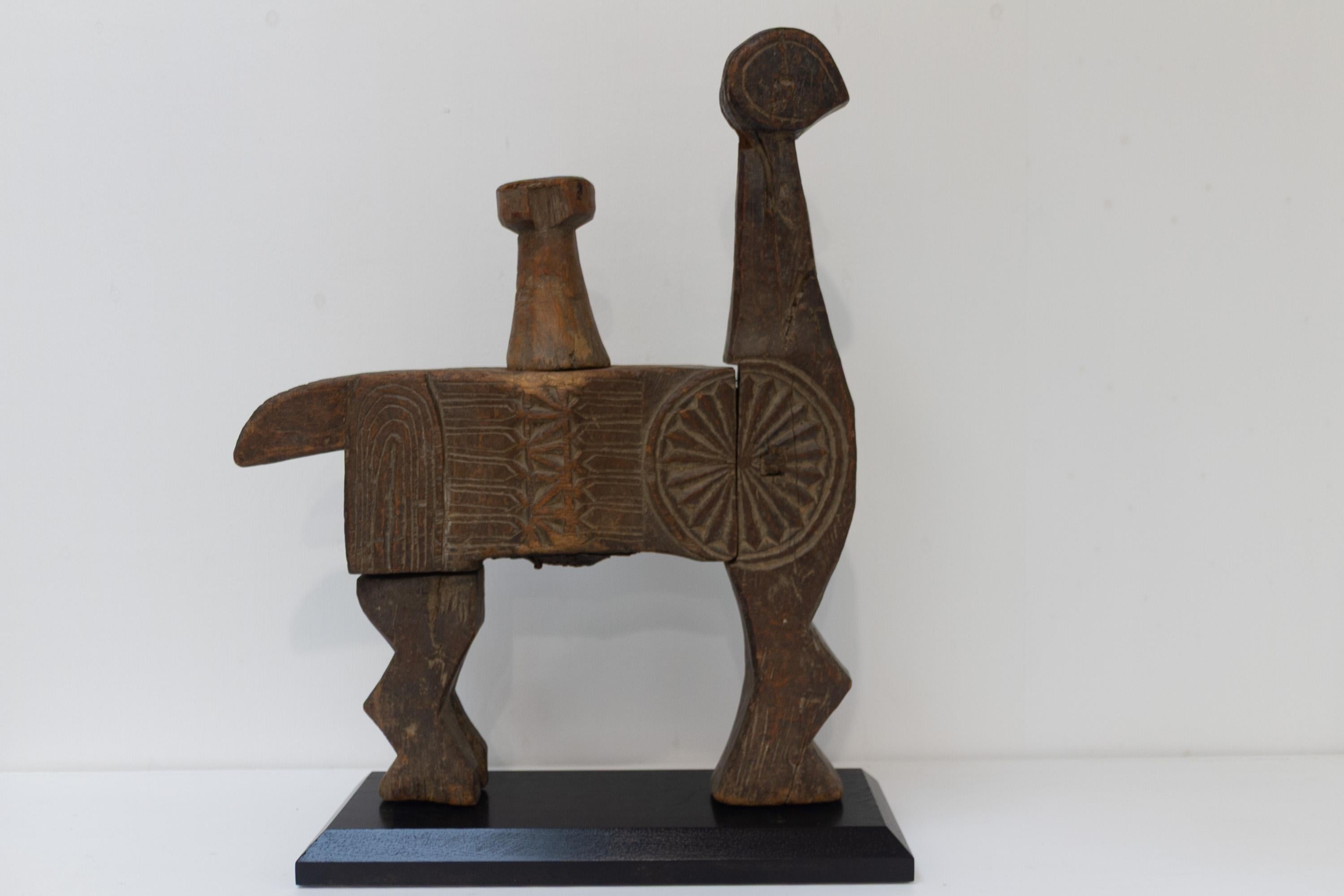 Ancien presse-purée zoomorphe en bois de l'Himachal Pradesh, Inde, années 1900. en vente 6