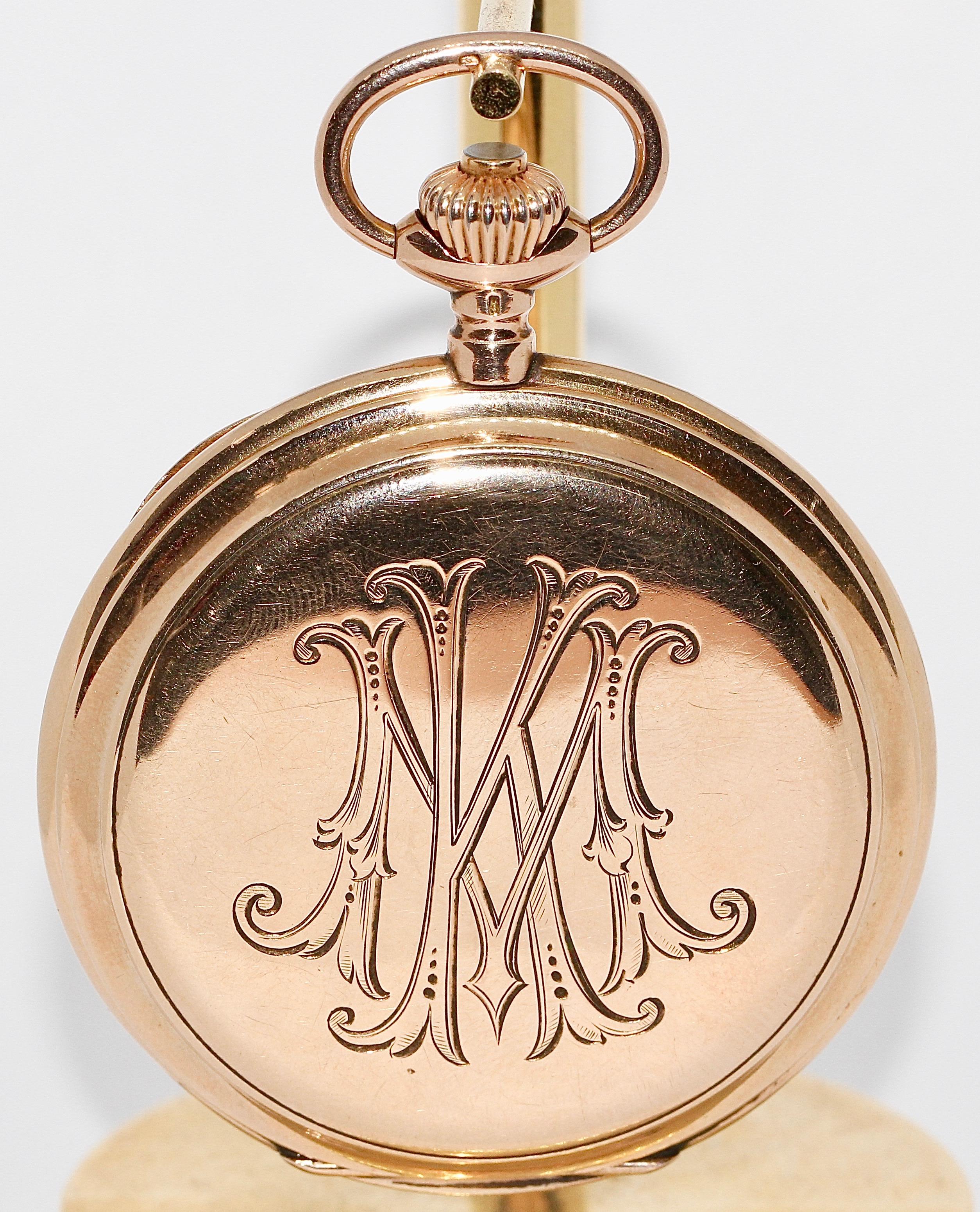 Antique, historical IWC Hunter Pocket Watch. 14 Karat yellow Gold.

All three lids in 14 Karat solid gold.

Dial has a hairline crack between 7 and 8 o'clock.

Manual wind works.
Time setting works.
Watch works fine.

Good condition due to age.