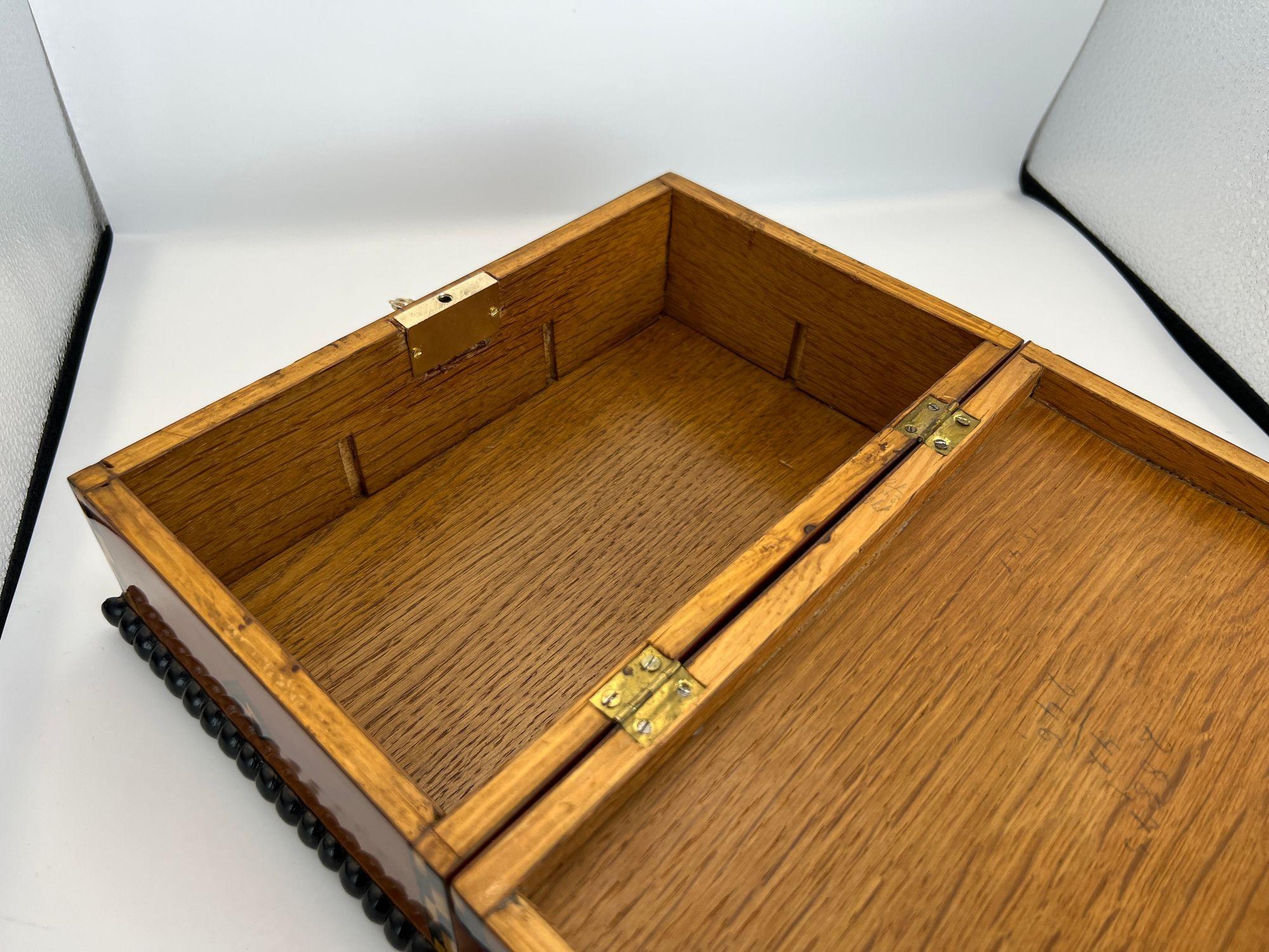 Antique Historicism Box, Birch, Marqueterie, Shell Inlay, Germany, circa 1880 For Sale 12