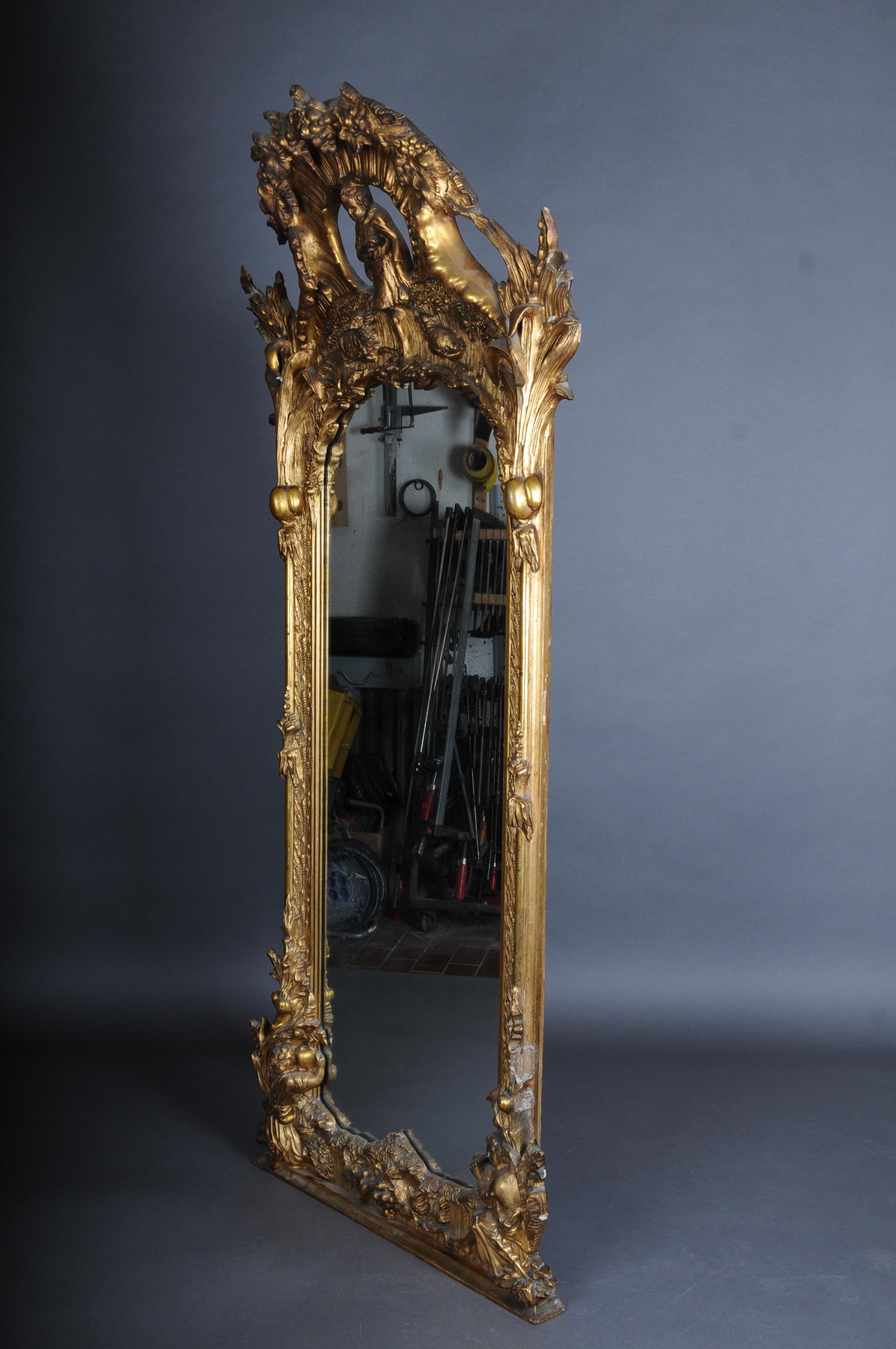 Antique Historicism Mirror, Around 1870, Gilded For Sale 12