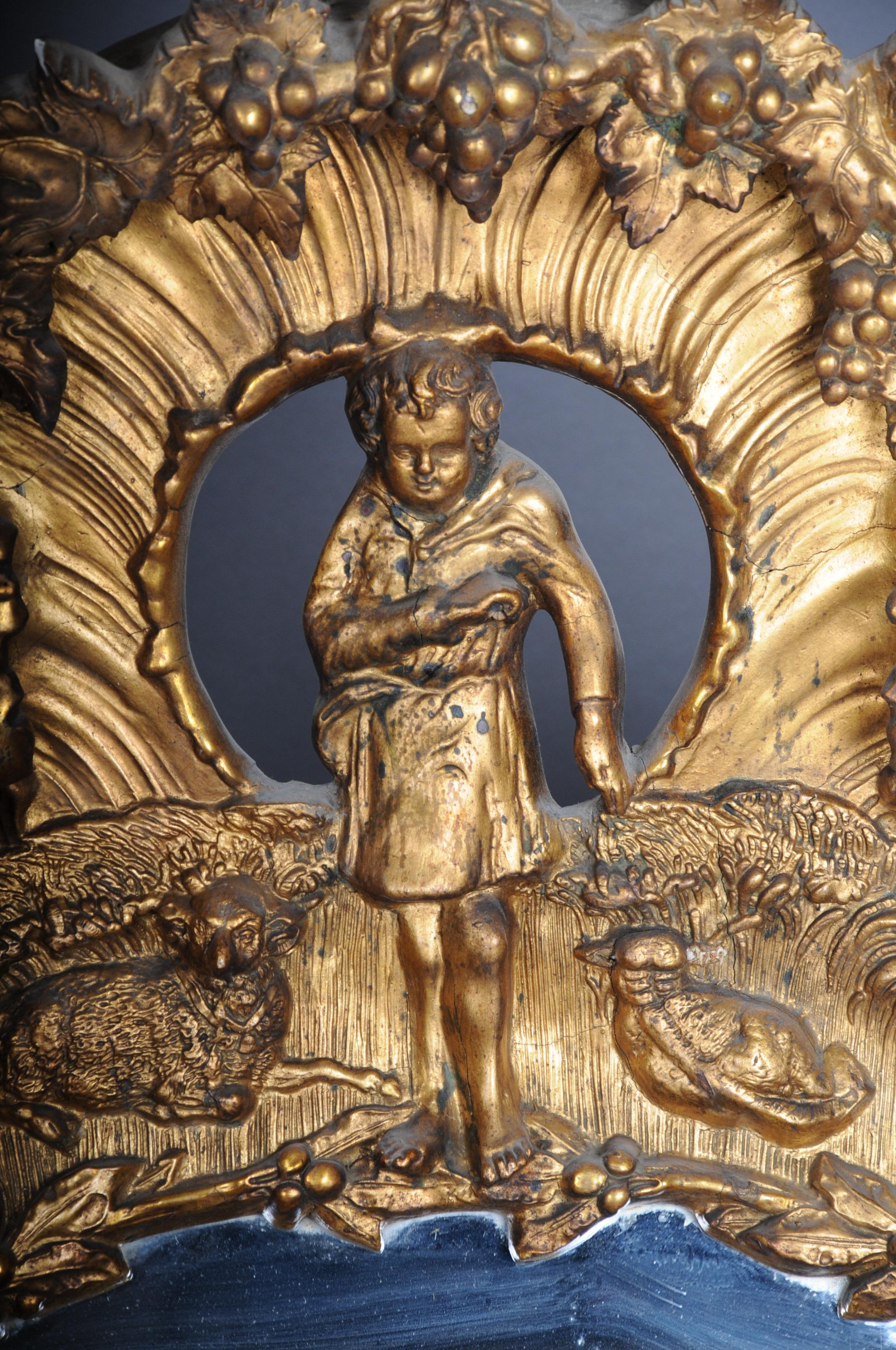 Antique Historicism Mirror, Around 1870, Gilded In Good Condition For Sale In Berlin, DE