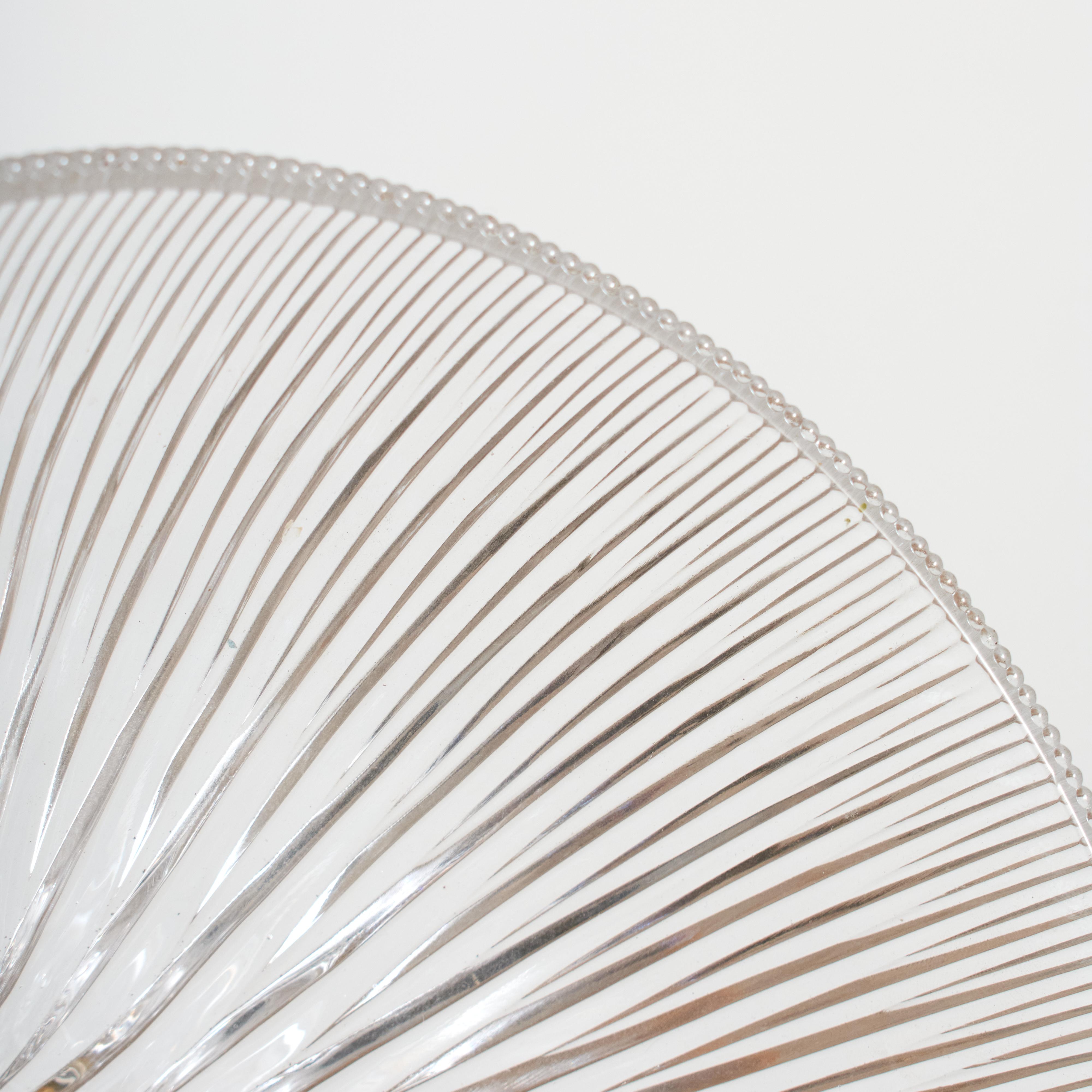 Lámpara Colgante de Techo de Latón de Cocina de Cristal Prismático Holófano Antiguo Británico en venta