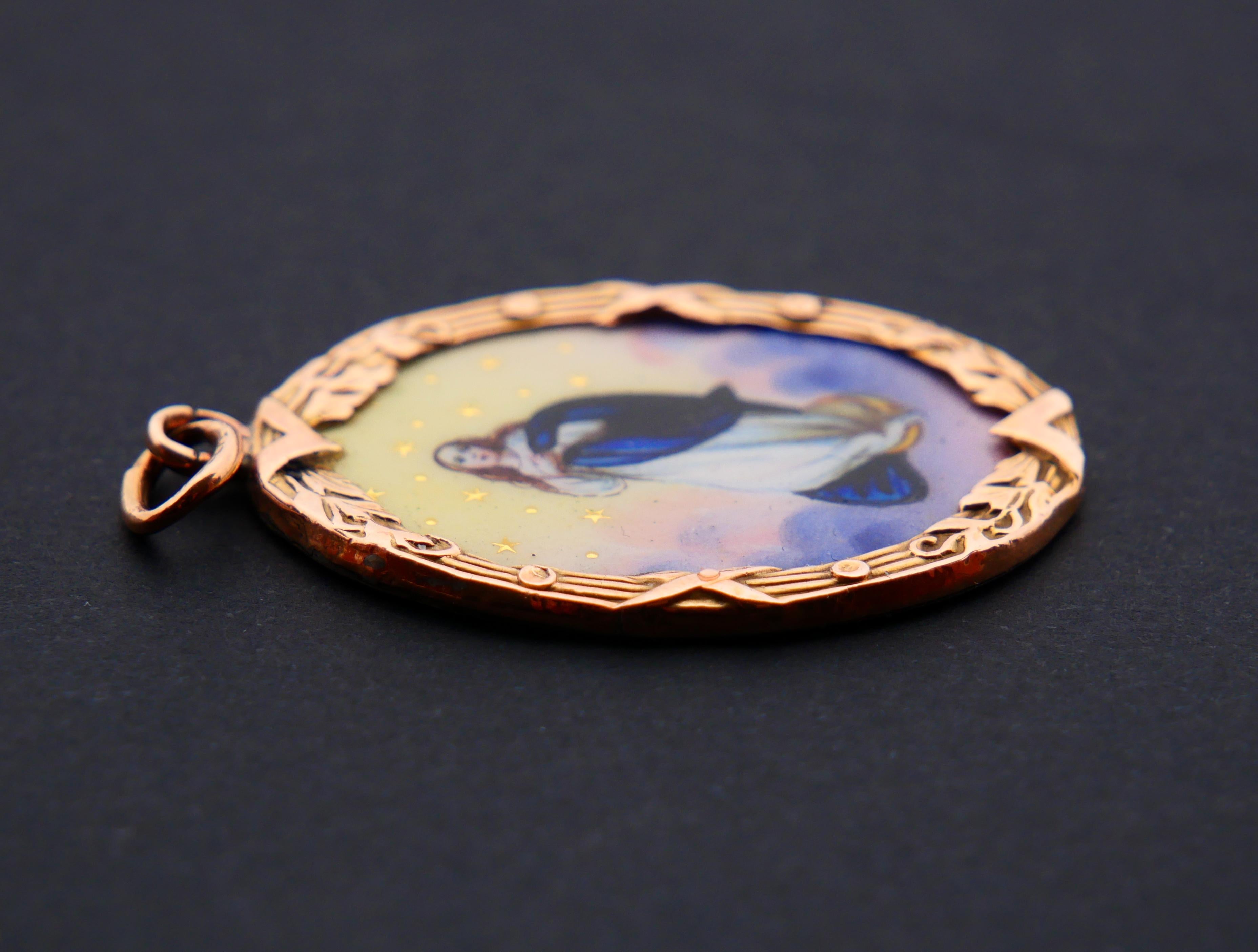 Antique Holy Maria Mary Immaculate Pendant Enamel Solid 14K Gold / 7.7 gr For Sale 5