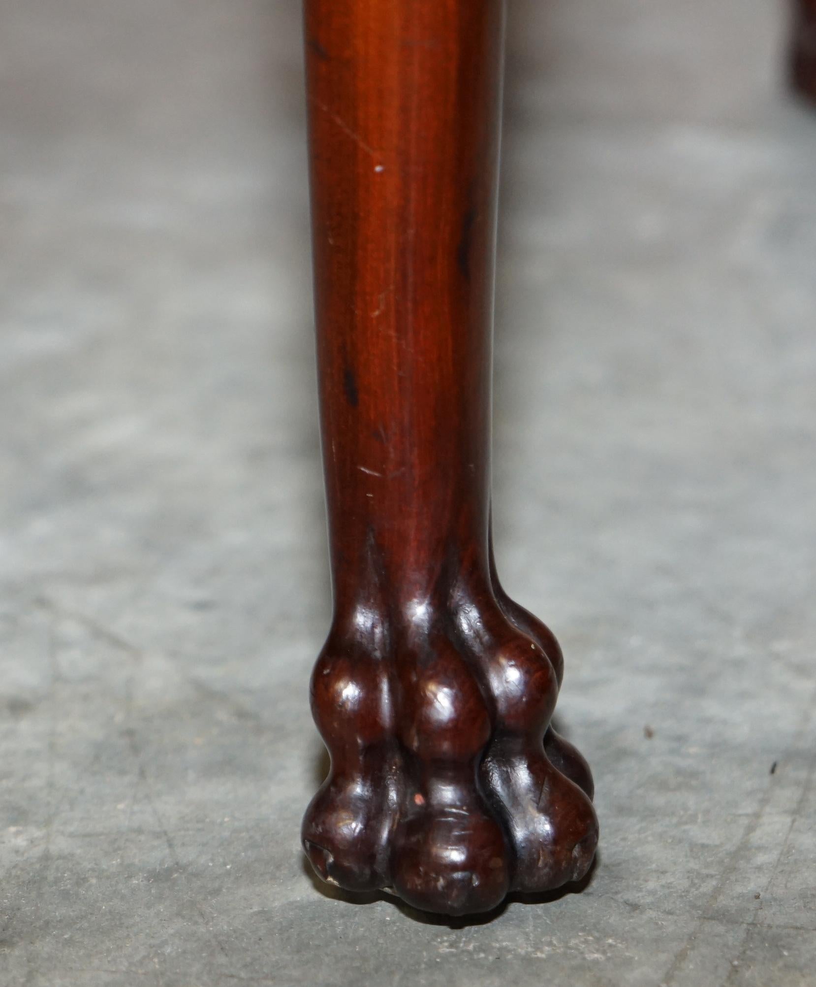 Antique Honduras Hardwood Dressing Table Lion Hair Paw Carved Feet Part of Suite For Sale 3