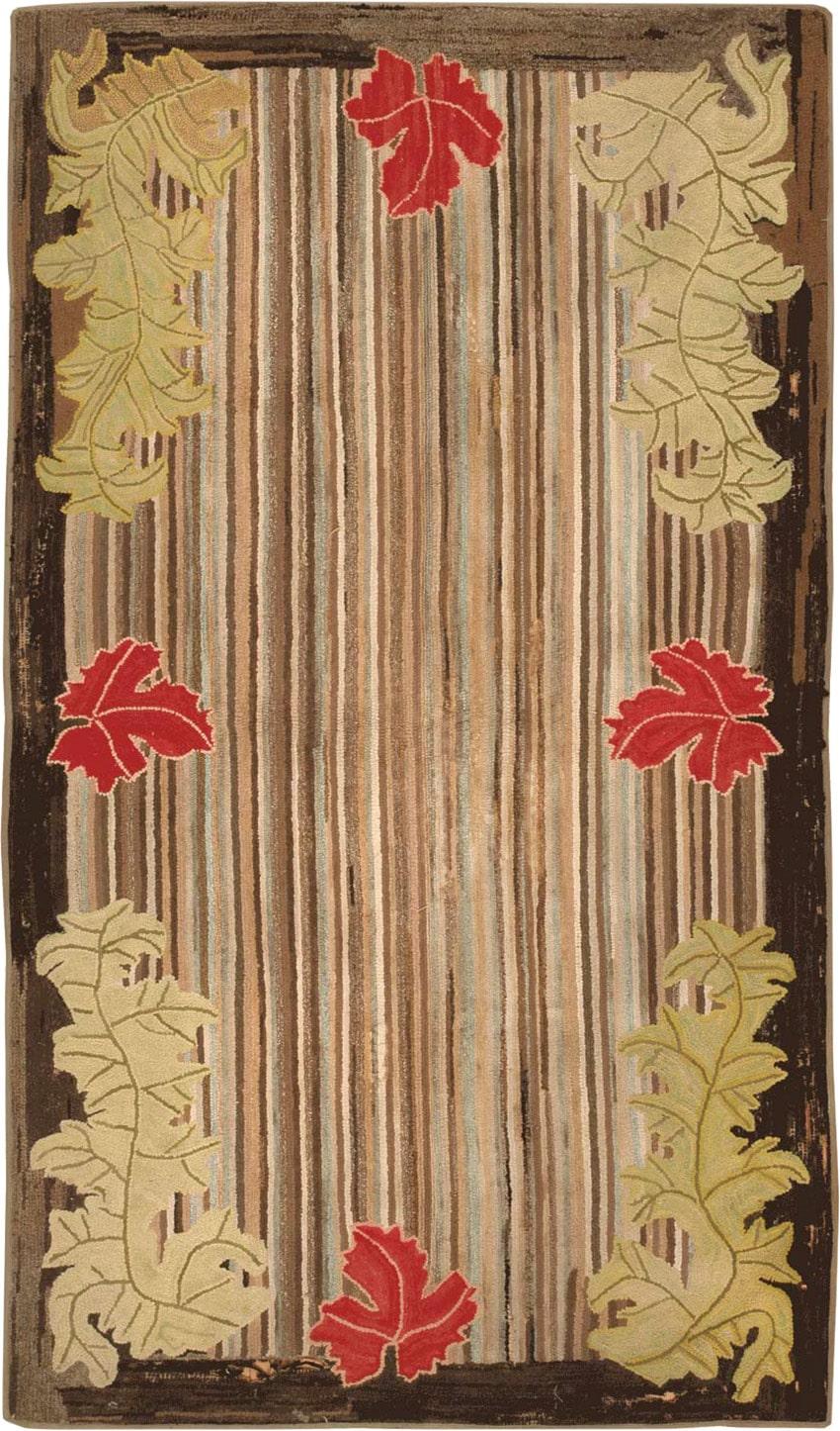 Hooked Rug, America, Early 20th Century – Size: 4 ft 5 in x 7 ft 9 in (1.35 m x 2.36 m)

