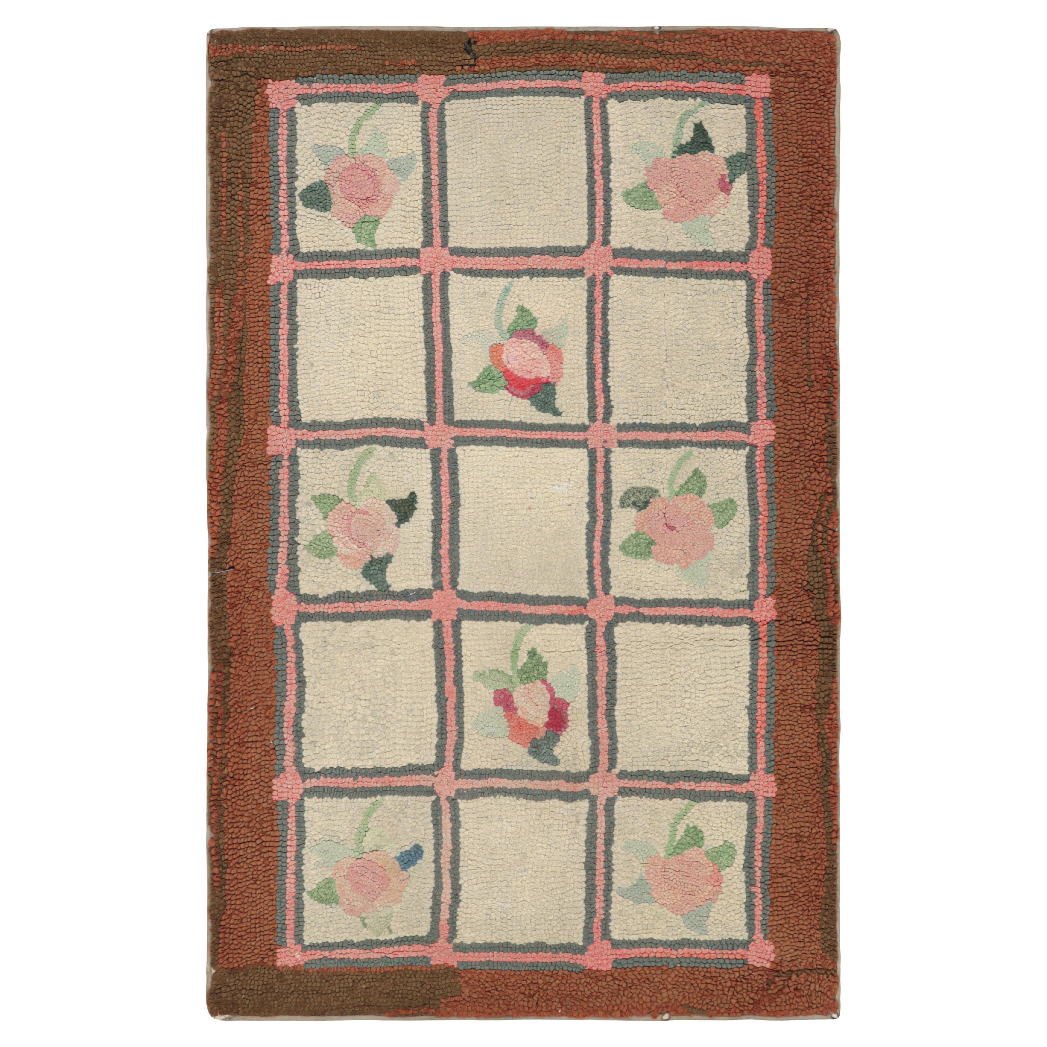 Antique Hooked Rug in Beige with Floral Medallion & Patterns from Rug & Kilim