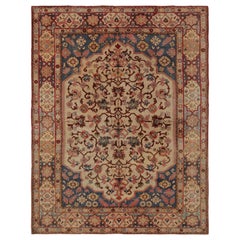 Antiker Hakenteppich in Beige mit floralen Mustern, von Rug & Kilim