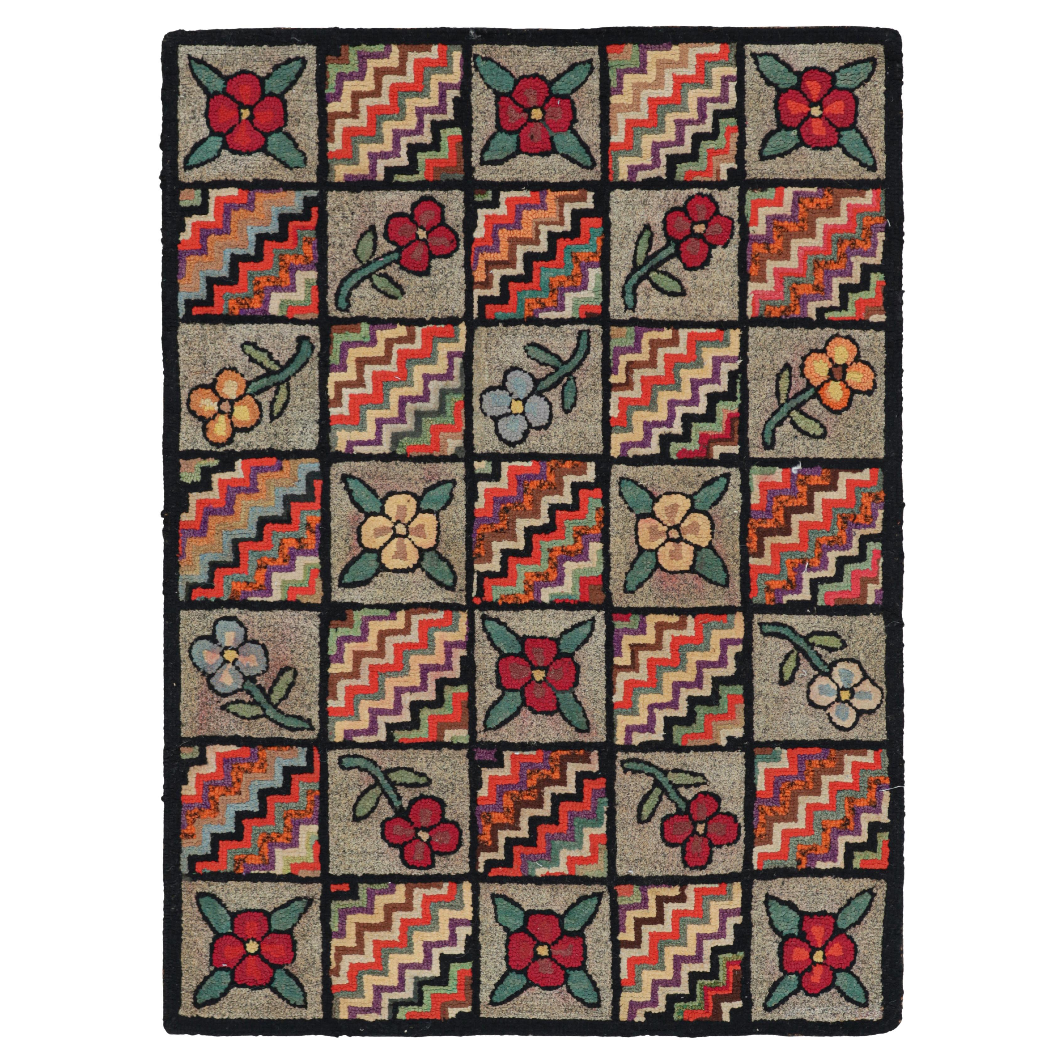 Antique Hooked Rug in Gray with Floral Medallion & Patterns from Rug & Kilim