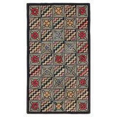 Antique Hooked Rug in Gray with Floral Medallion & Patterns from Rug & Kilim