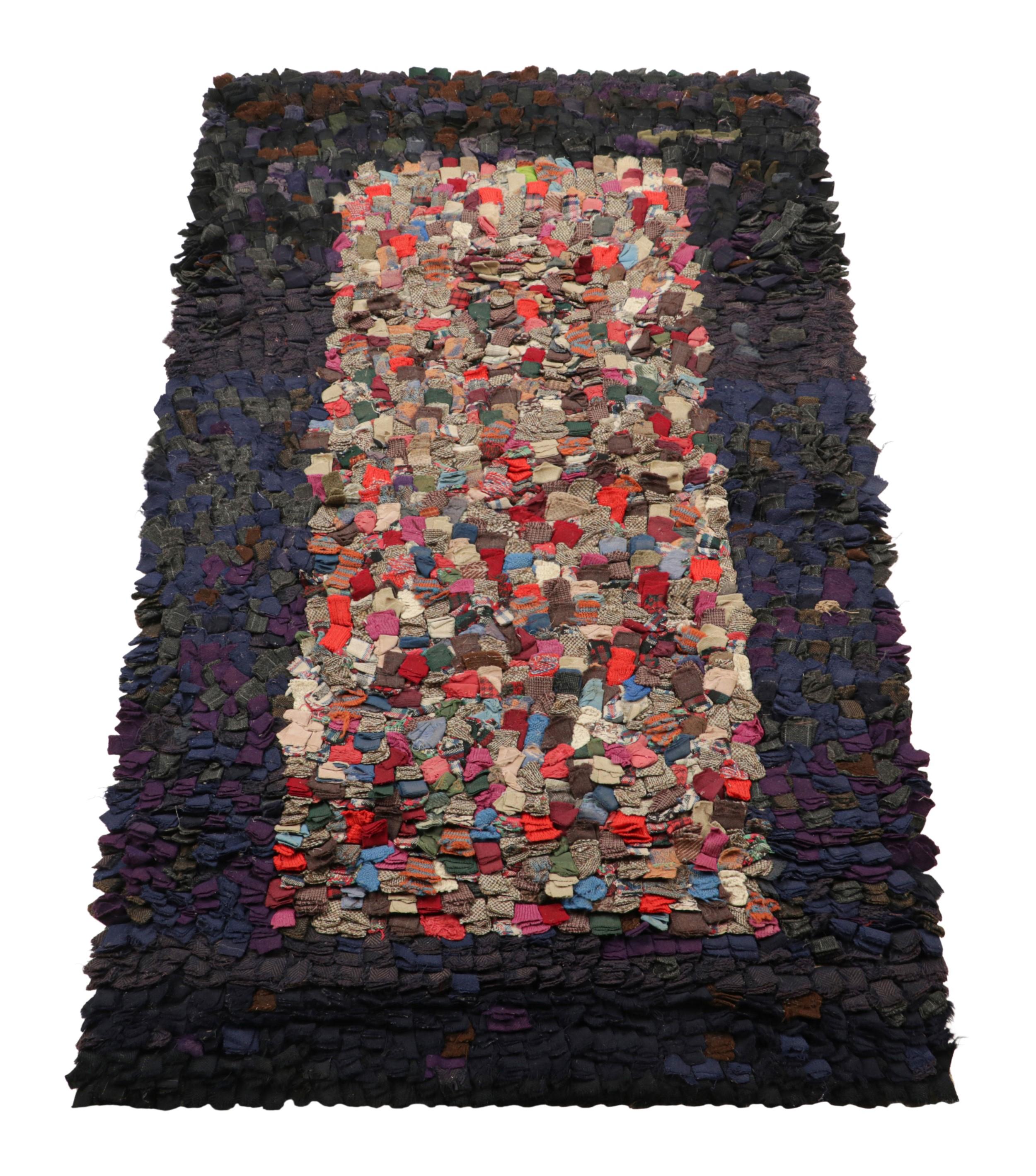 Antique Hooked Rug with Abstract Polychromatic Patterns  Rug & Kilim In Good Condition For Sale In Long Island City, NY