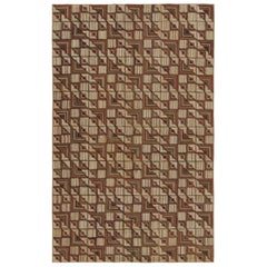 Tapis crocheté antique à motifs géométriques beige-brun, de Rug & Kilim