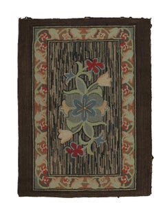 Antique Hooked Rug with Floral Medallion & Scrolling Vine Border - Rug & Kilim