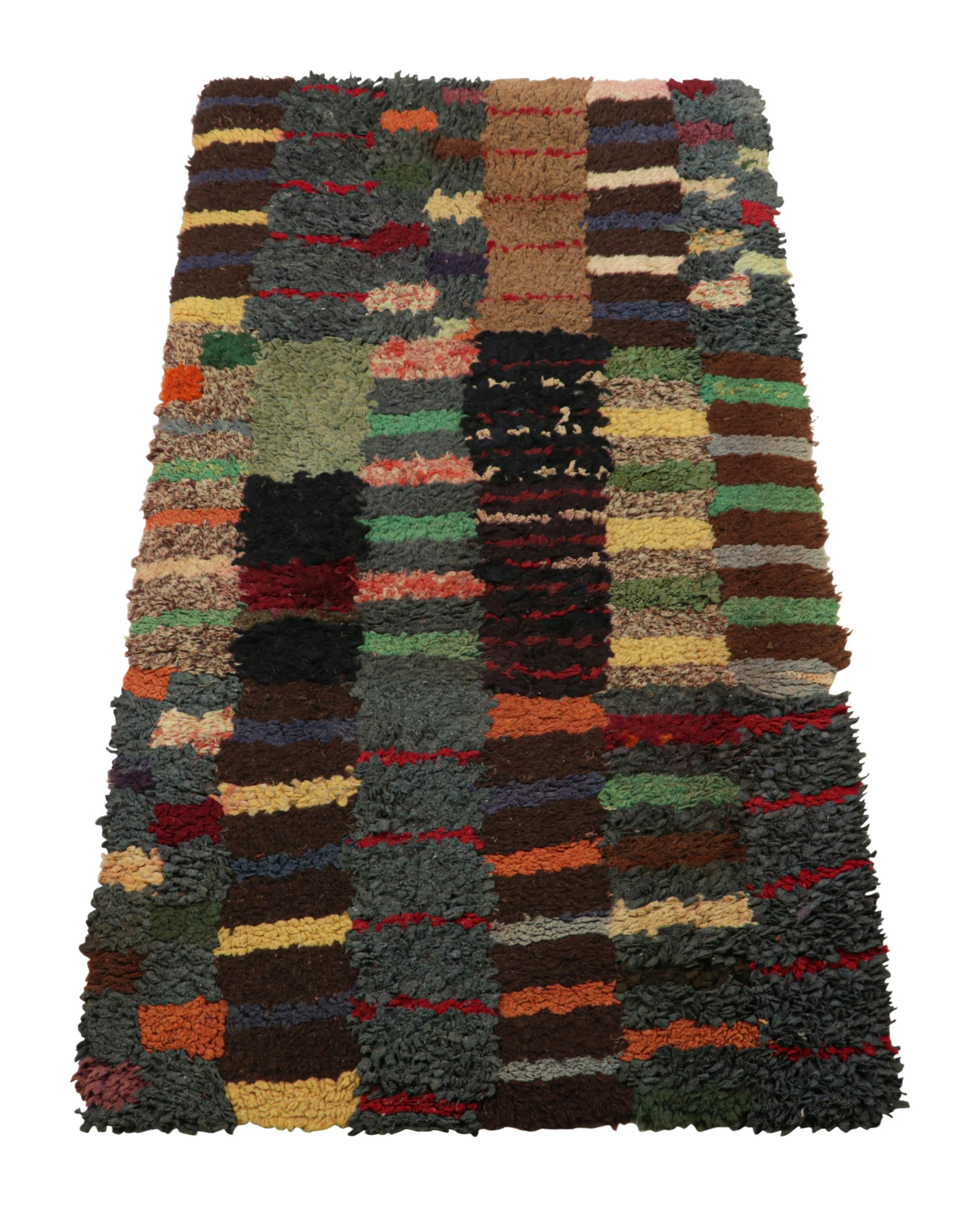 Antique Hooked Striped Rug in Polychromatic Tones  Rug & Kilim In Good Condition For Sale In Long Island City, NY