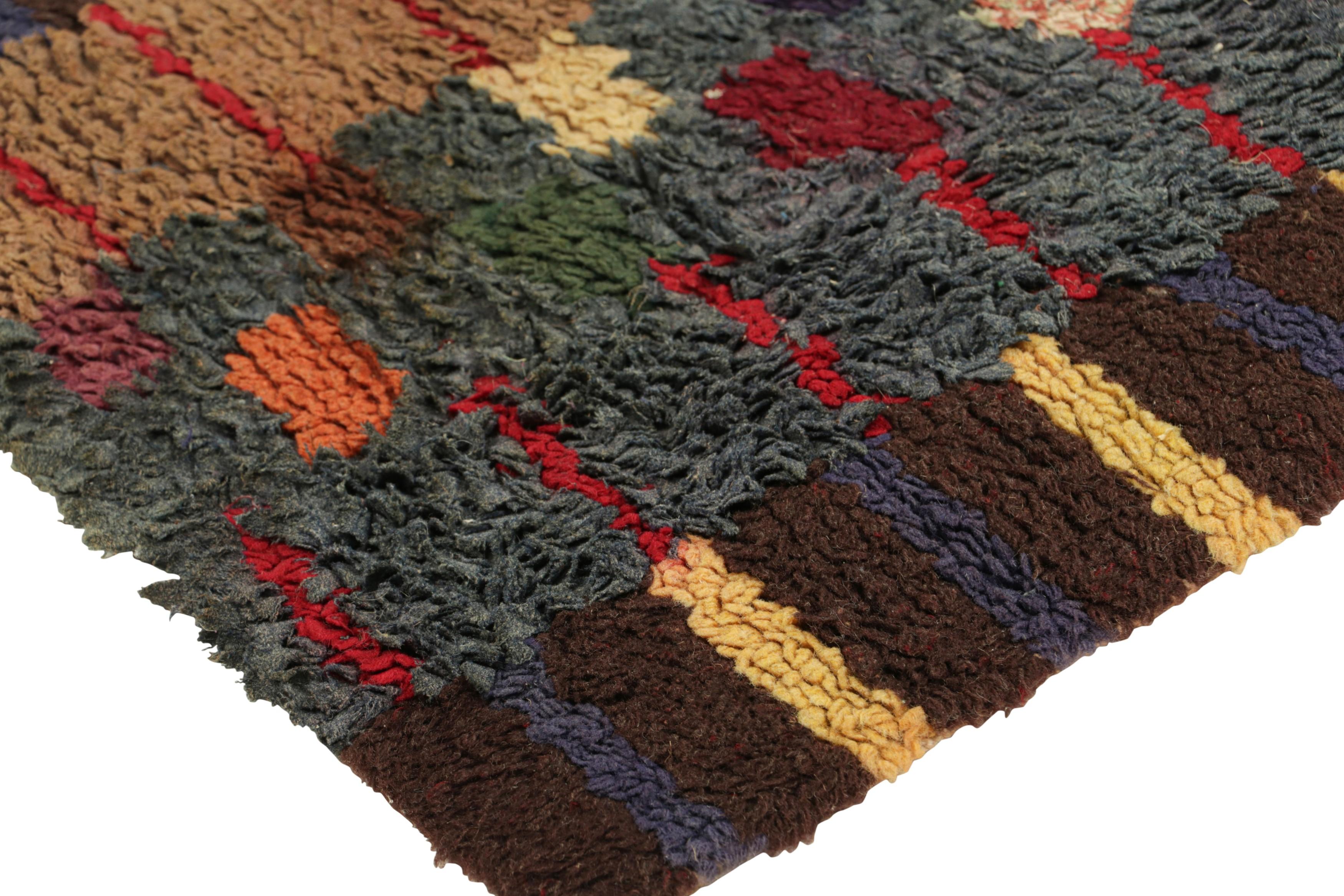 Early 20th Century Antique Hooked Striped Rug in Polychromatic Tones  Rug & Kilim For Sale