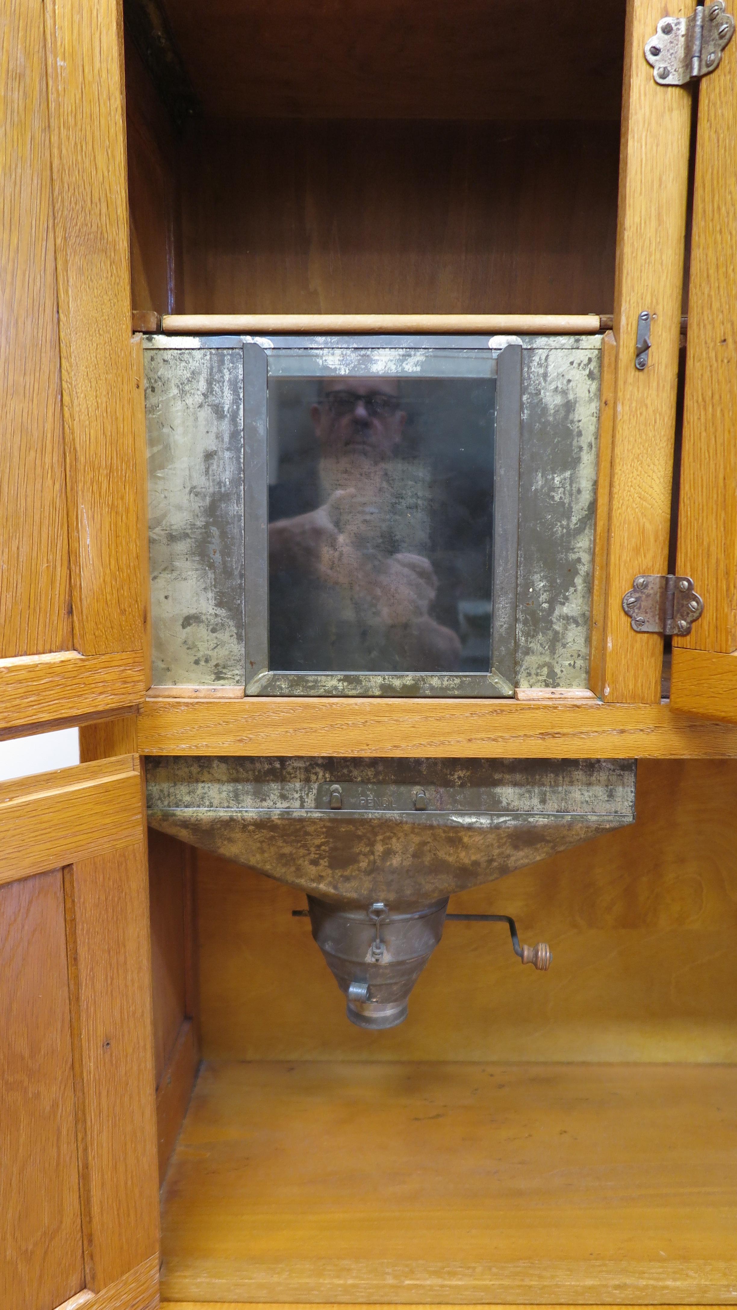 Antique Hoosier Cabinet In Good Condition In New York, NY