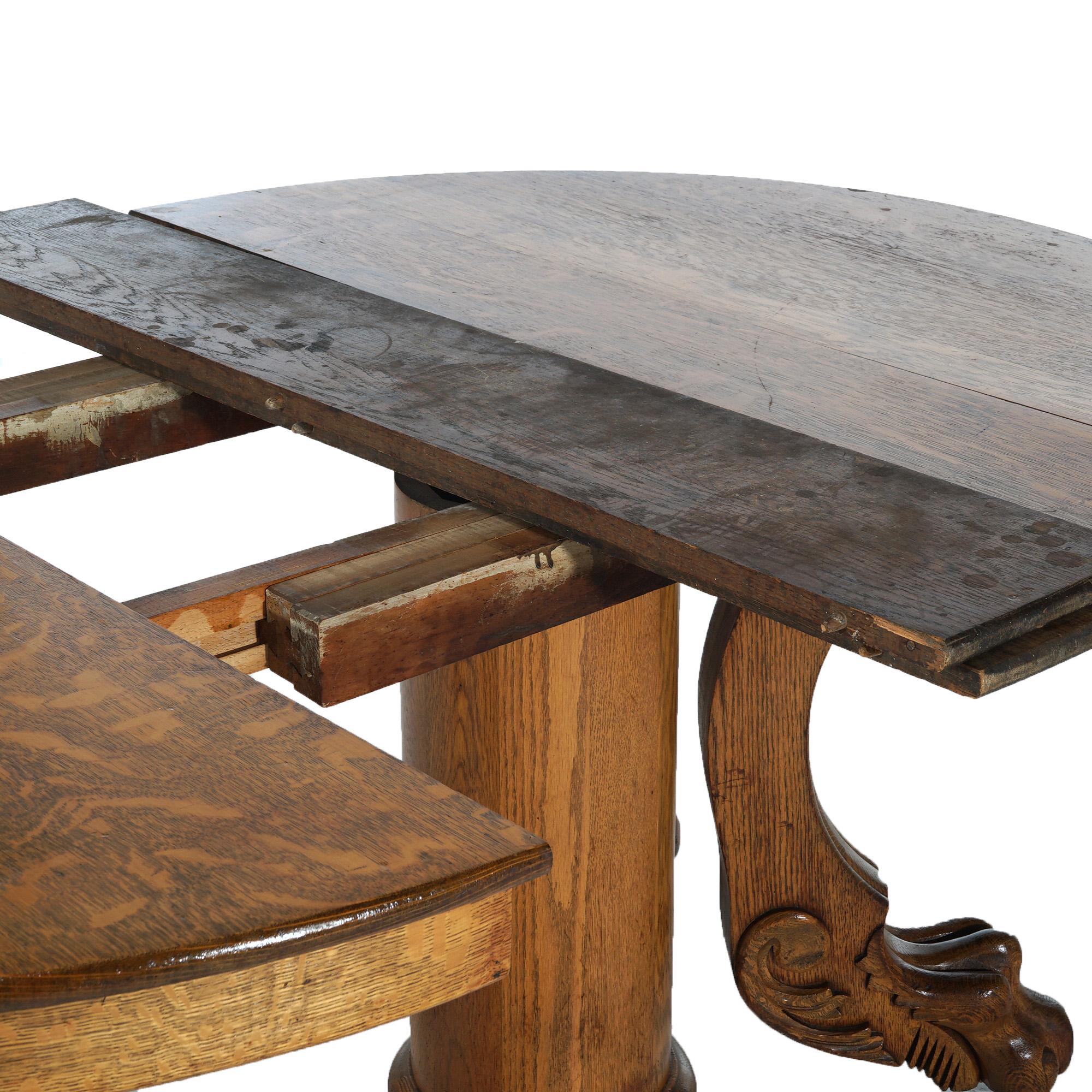 Ancienne table de salle à manger ronde de l'école Horner en chêne sculpté à pieds griffes et six feuilles C1920 en vente 8