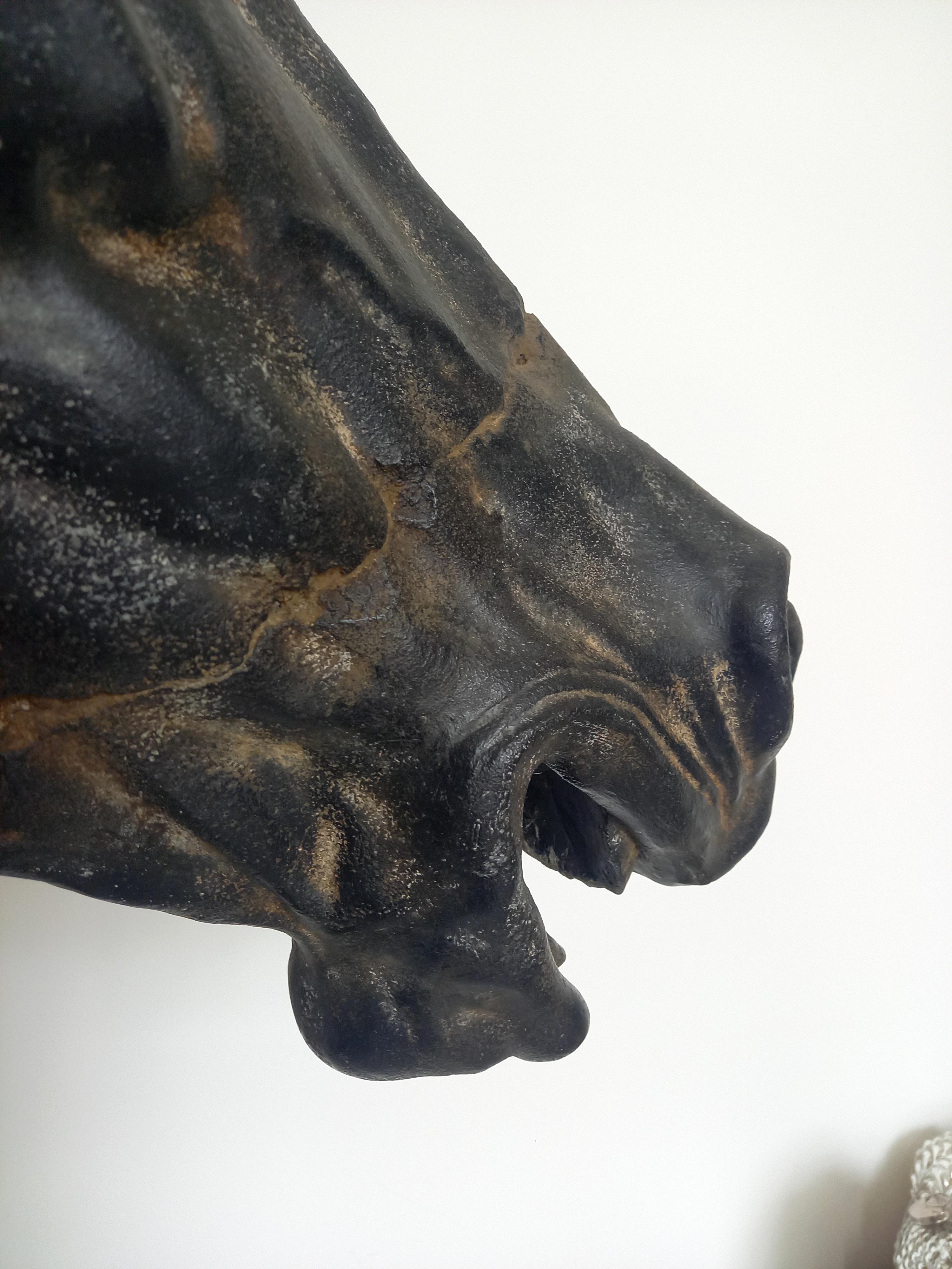 Antike Pferdeskulptur-Reproduktion im Angebot 1