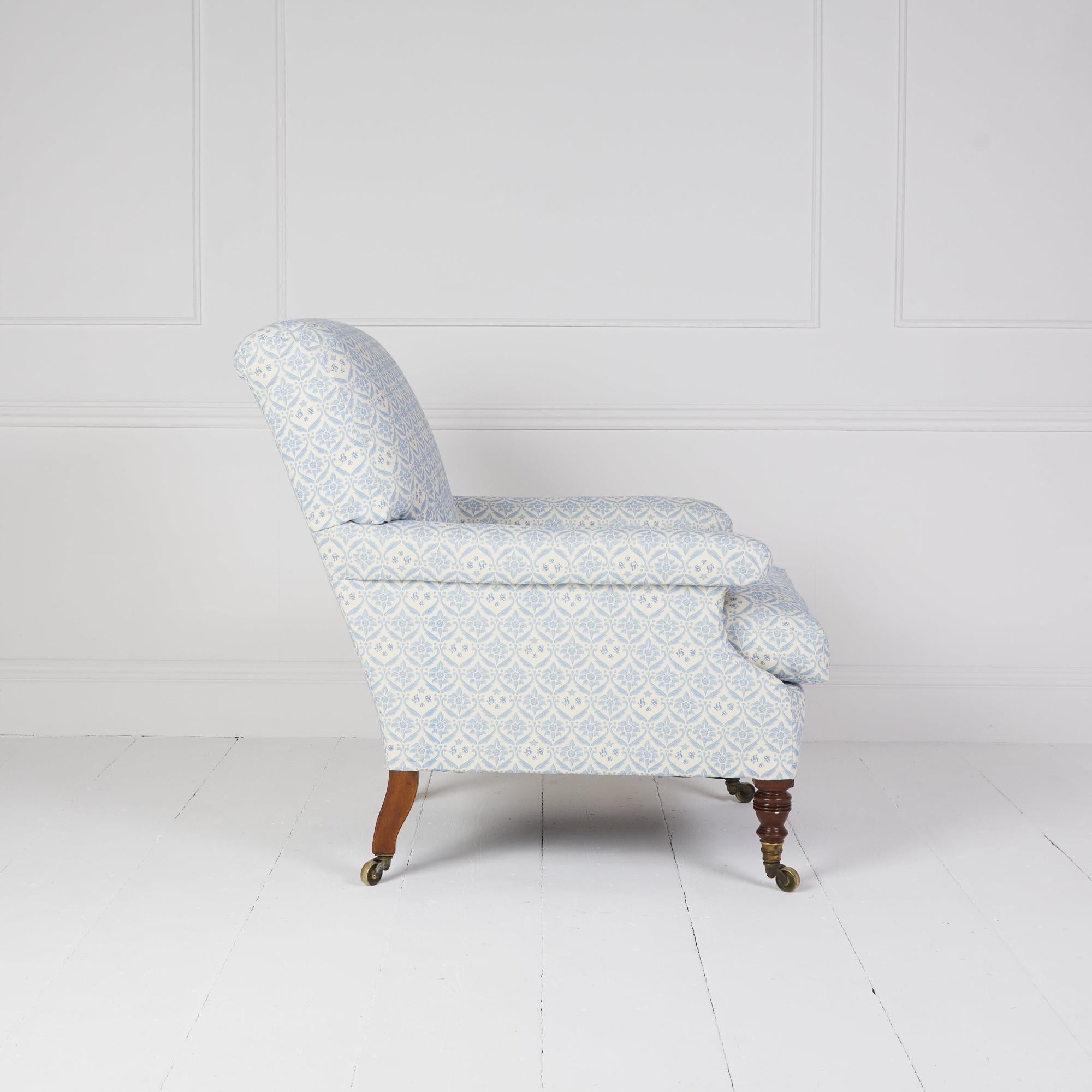 Fauteuil ancien Howard and Sons Willoughby Bon état - En vente à Stroud, GB