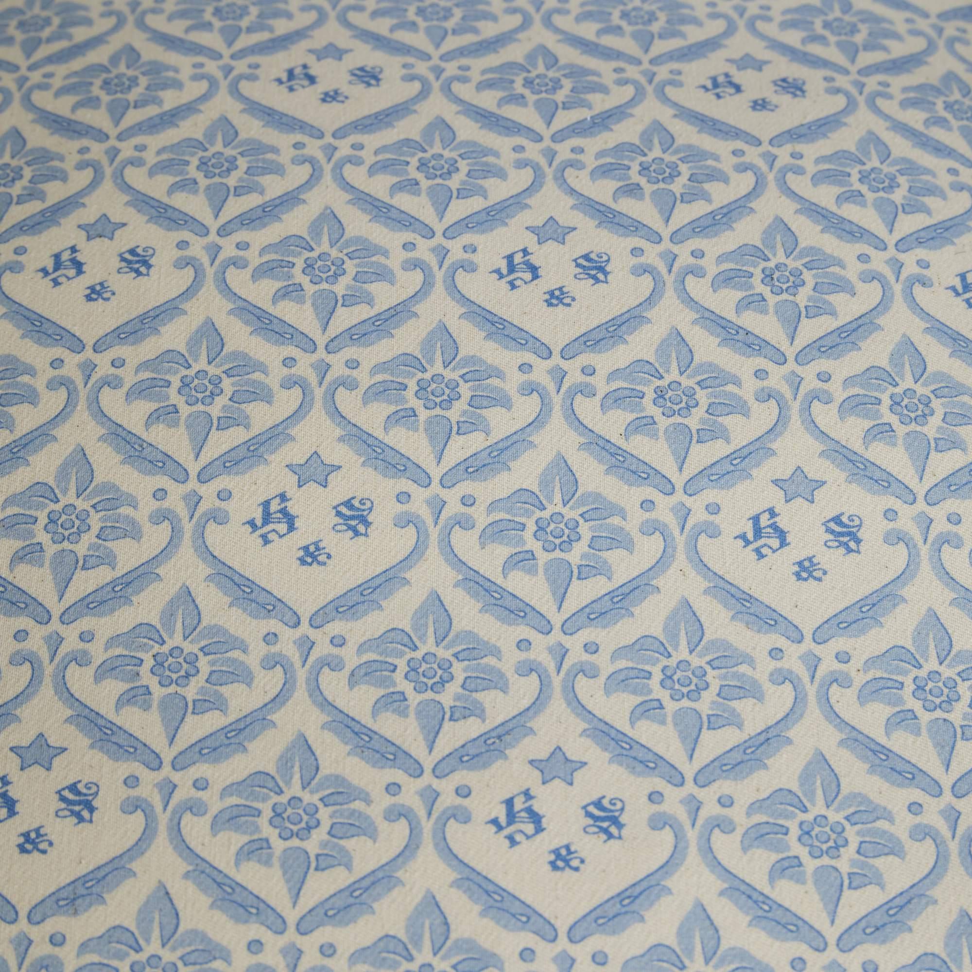 Fauteuil ancien Howard and Sons Willoughby en vente 2