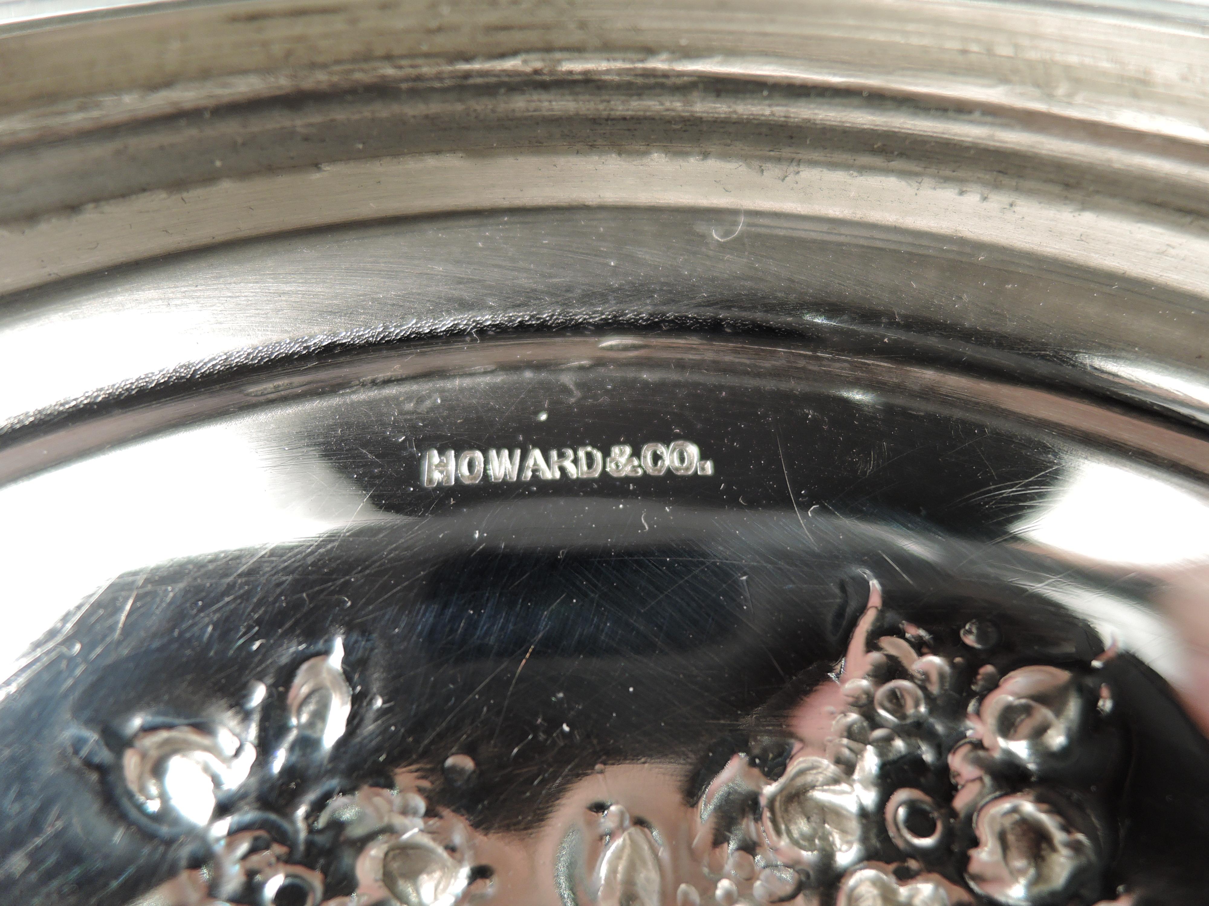 Antiguo Howard Edwardian Urna neoclásica con tapa de plata de ley en venta 3