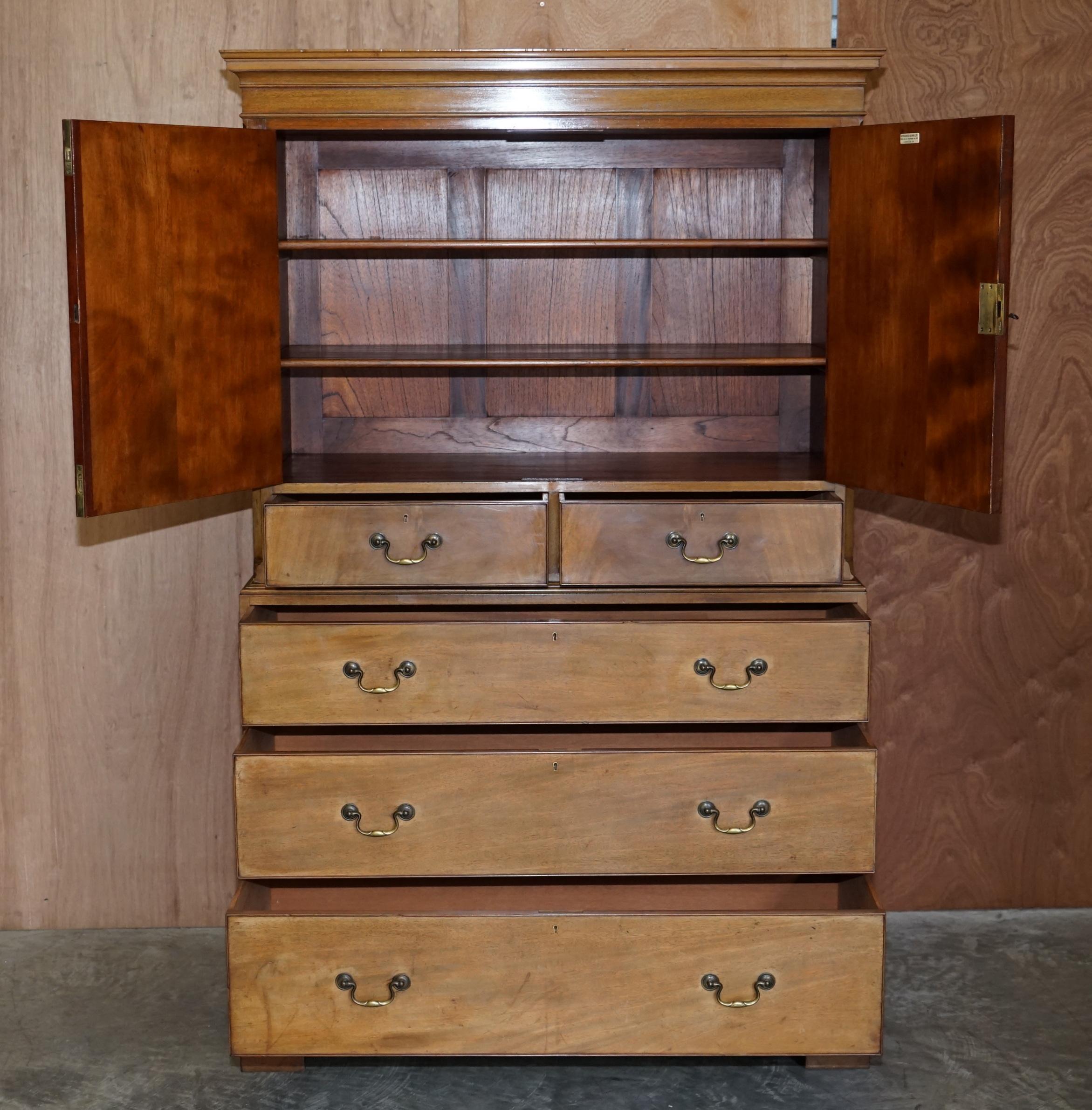 Antique Howard & Son's Berners Street Hardwood Linen Press Chest of Drawers For Sale 2