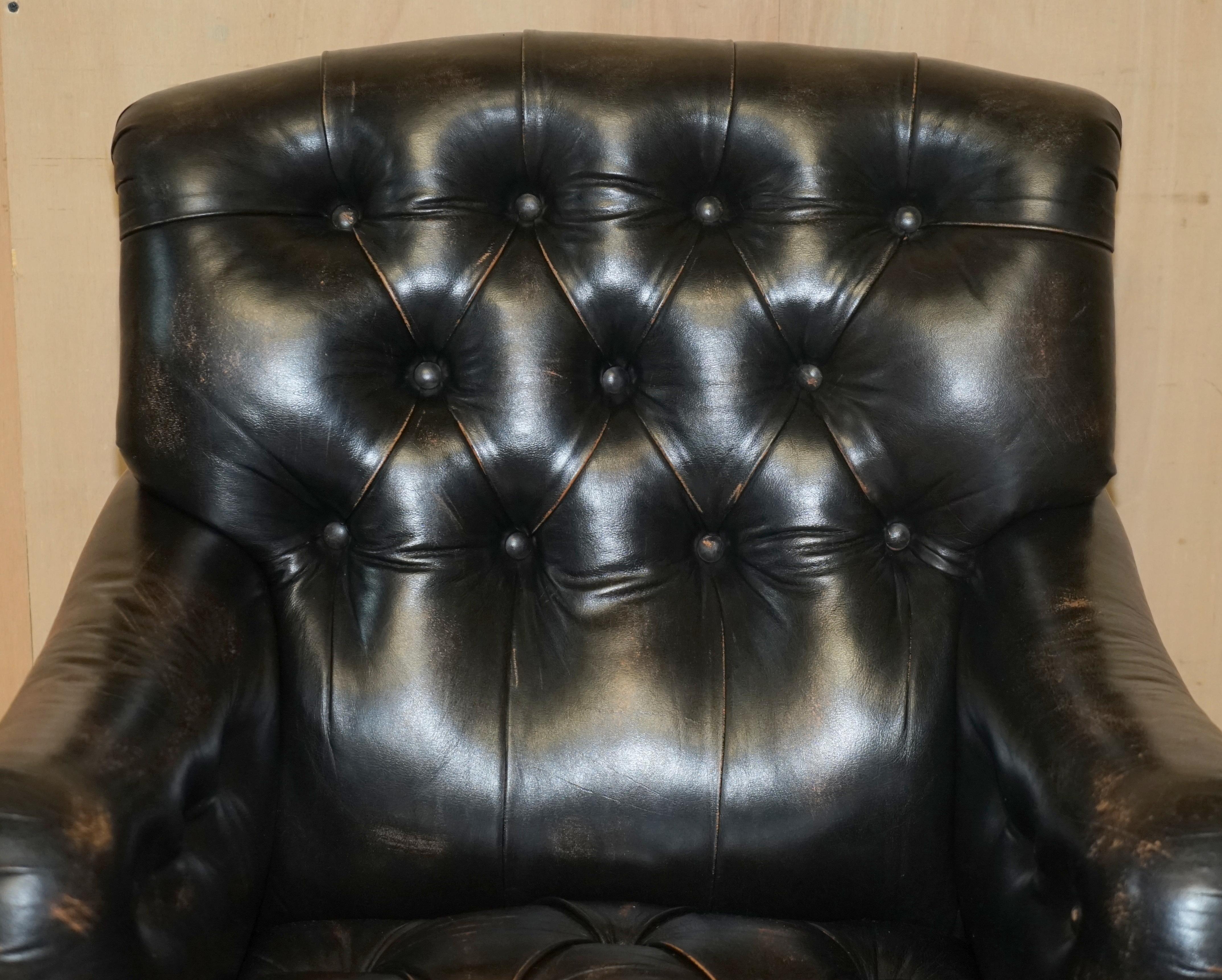 Victorian Antique Howard & Son's Bridgewater Style Black Leather Chesterfield Armchair For Sale