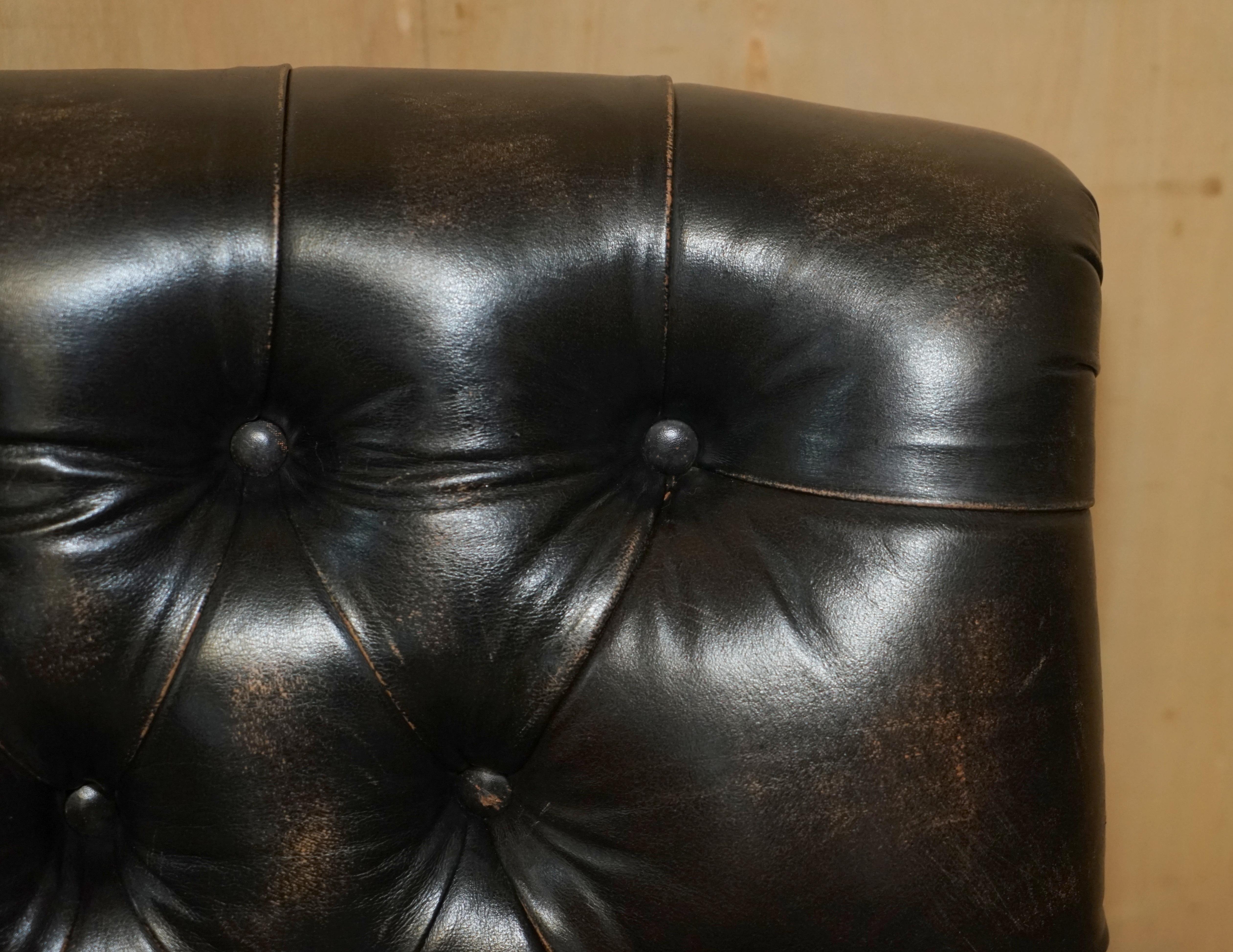 Late 19th Century Antique Howard & Son's Bridgewater Style Black Leather Chesterfield Armchair For Sale