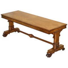 Ancienne table de service de réfectoire en chêne Pollard de Howard & Son, entièrement estampillée