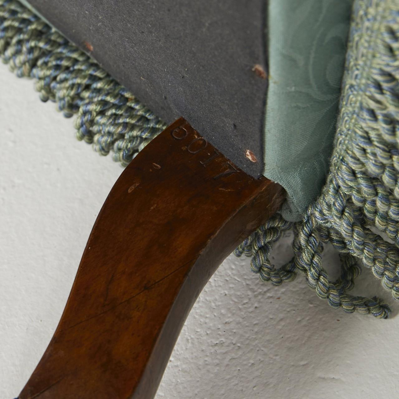 Ancienne chaise de chambre Howard & Sons à pantoufles en vente 2