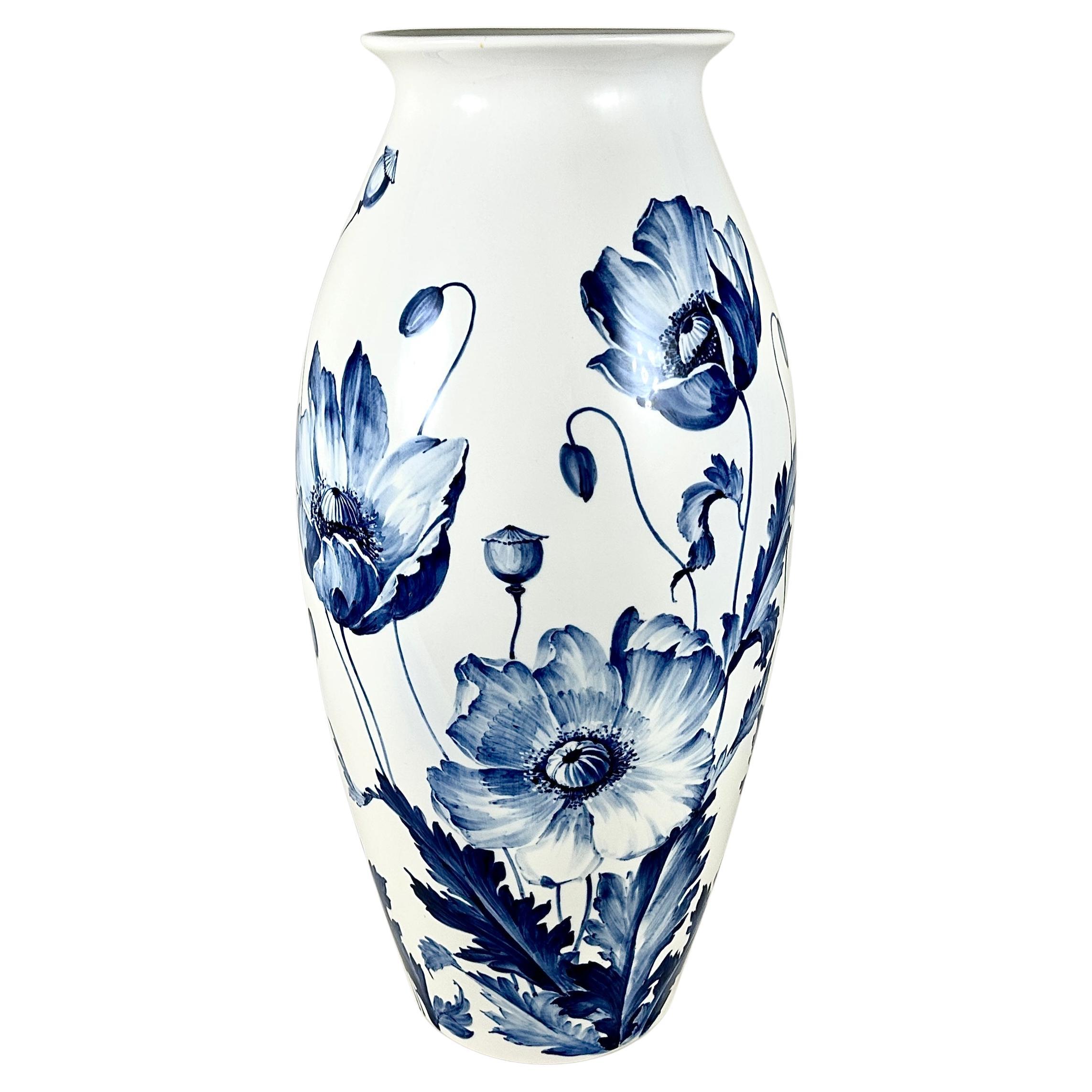 Antico vaso Hutschenreuther dipinto a mano in Germania nel 1910 Condit...