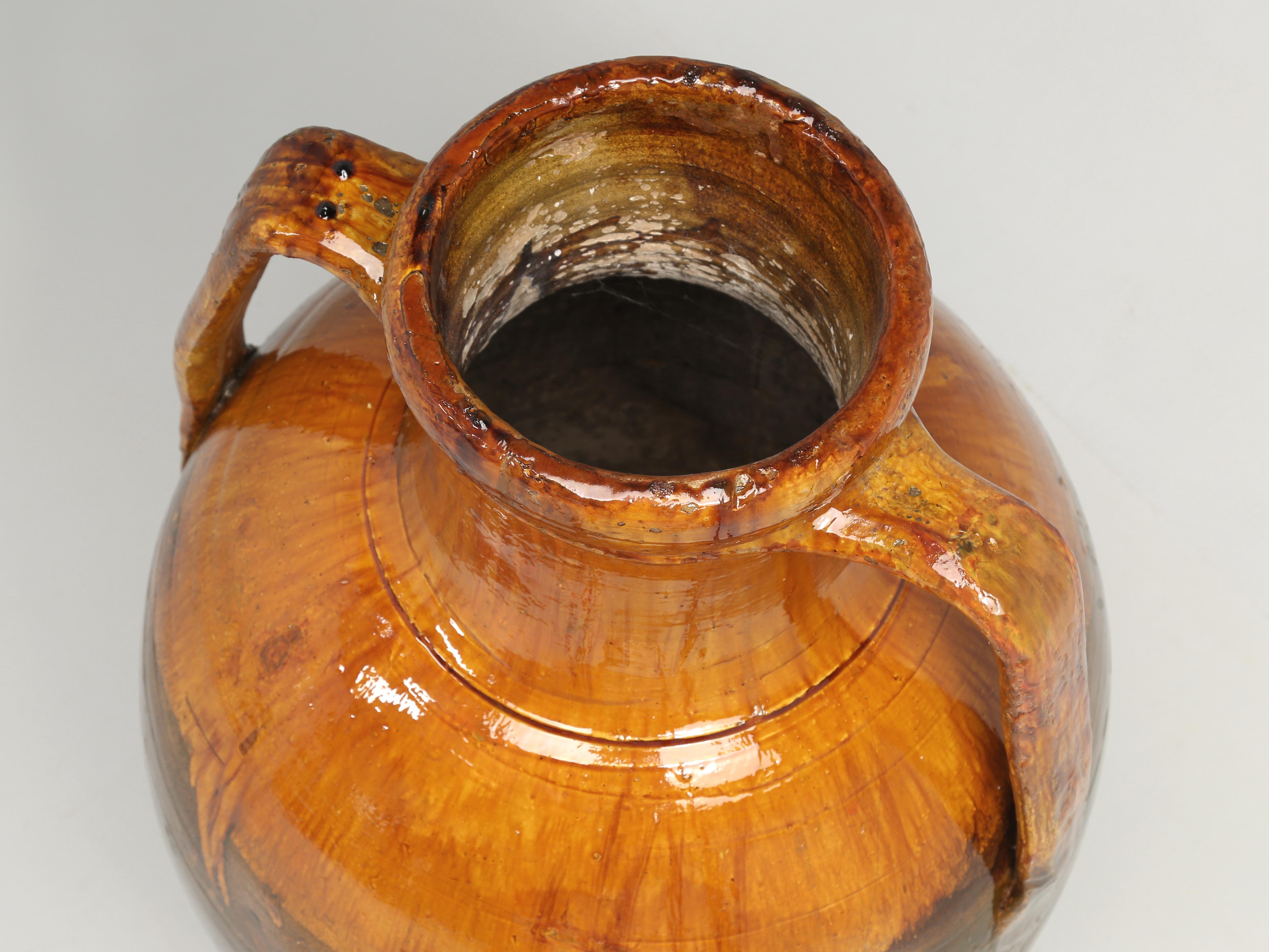amphora color