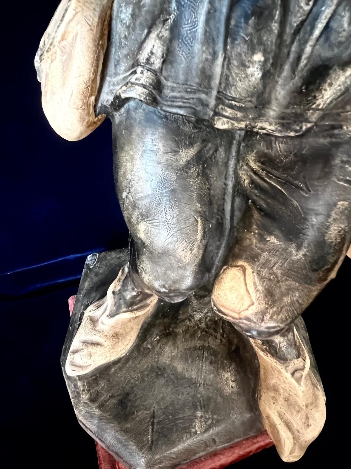 Francese Antico Gobbo di Notre-Dame/Quasimodo in terracotta Parigi XIX secolo in vendita