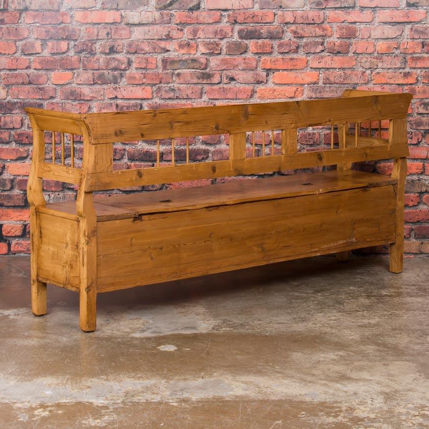 Antique Hungarian Country Pine Storage Bench In Good Condition In Round Top, TX