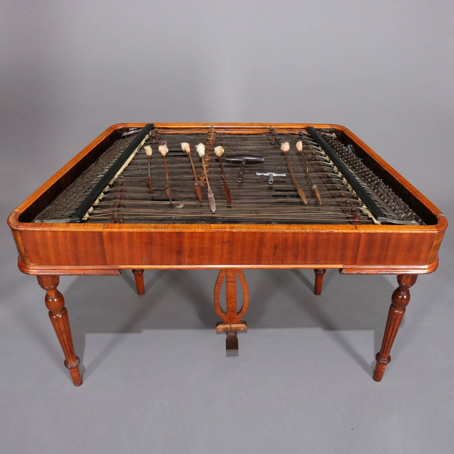 Antiguo Dulcimer de Martillo Cymbalom Modelo de Suelo de Madera Satinada Húngara, circa 1840 1