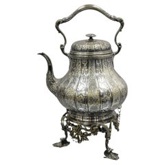 Antiguo soporte basculante para tetera plateada Hunt & Roskell Late Store & Mortimer