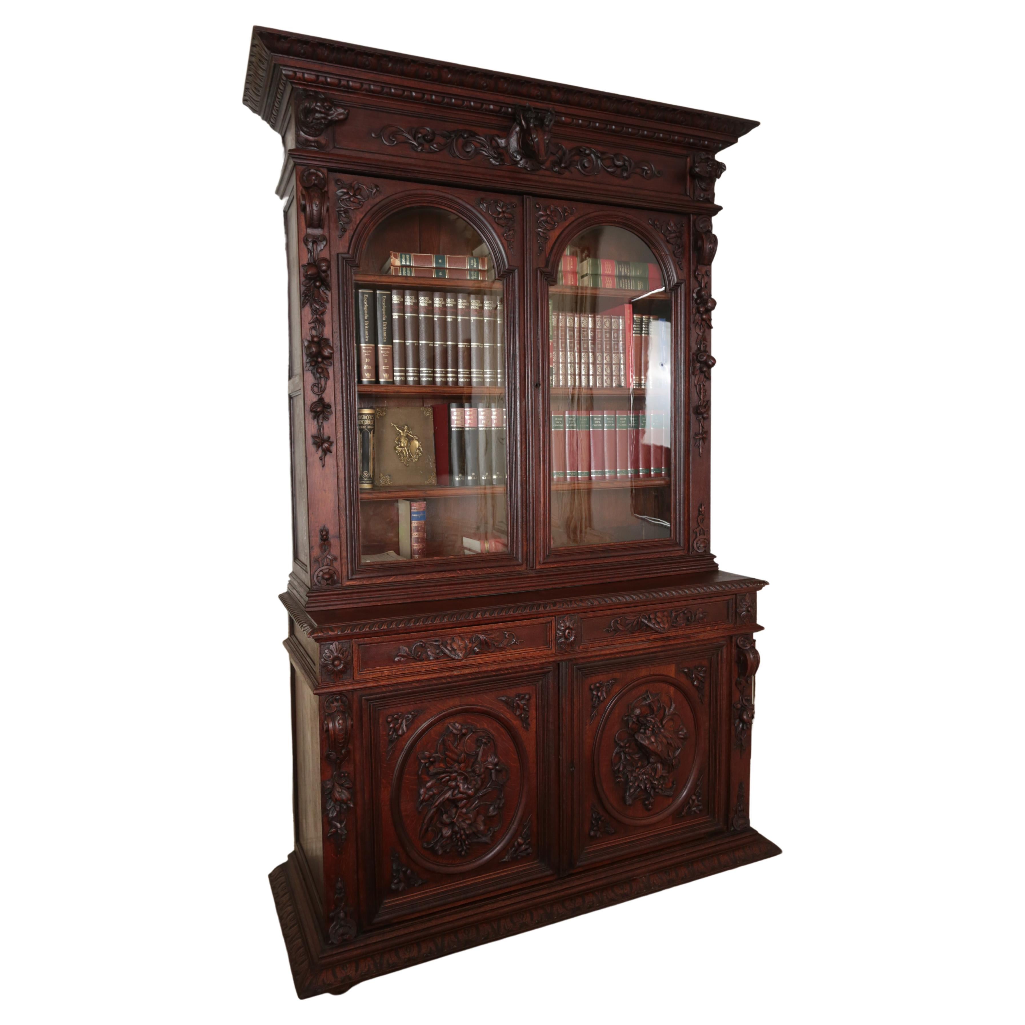 Antique hunting sideboard / bookcase For Sale