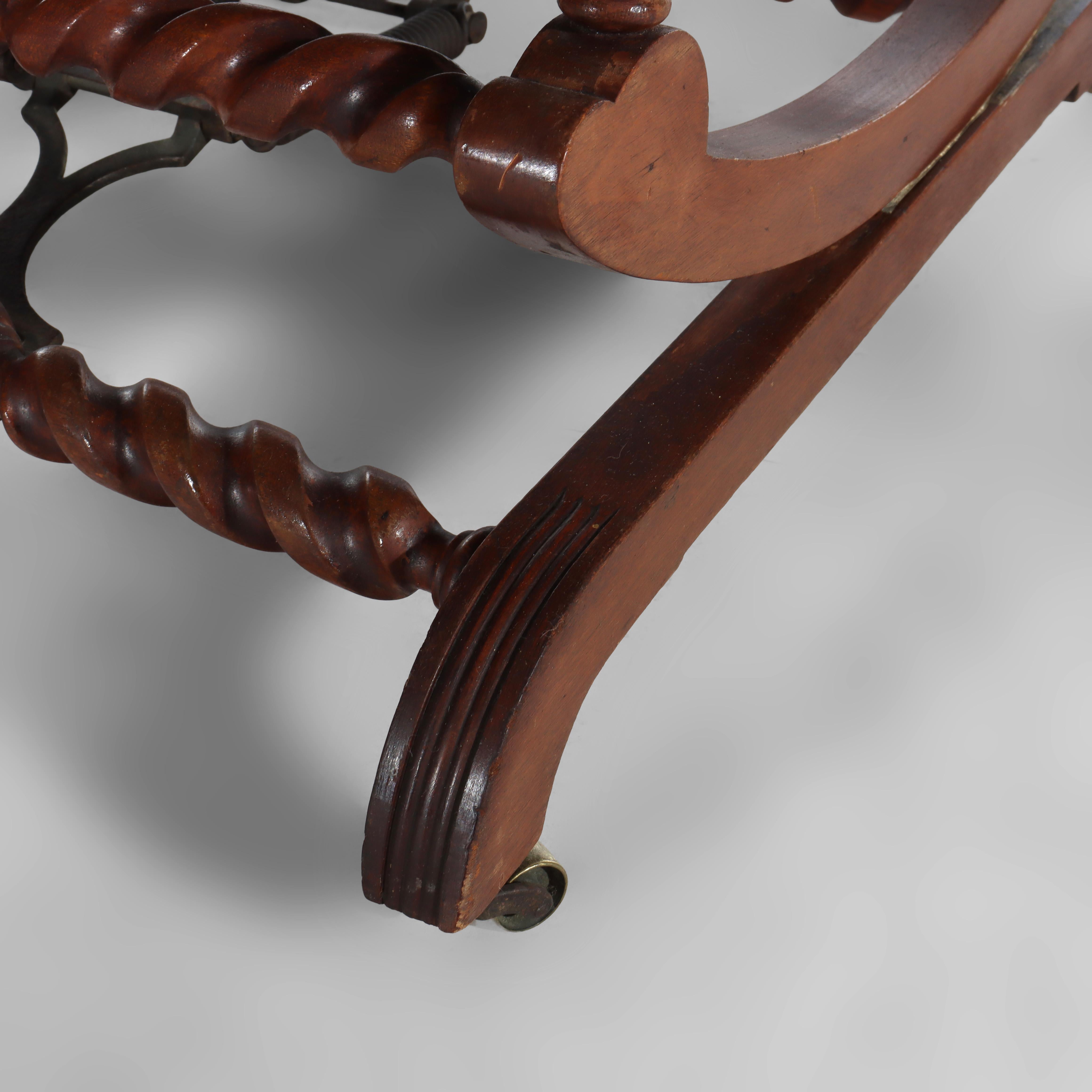 Antica sedia a dondolo con piattaforma a corda Hunzinger in noce, 1890 ca. in vendita 1