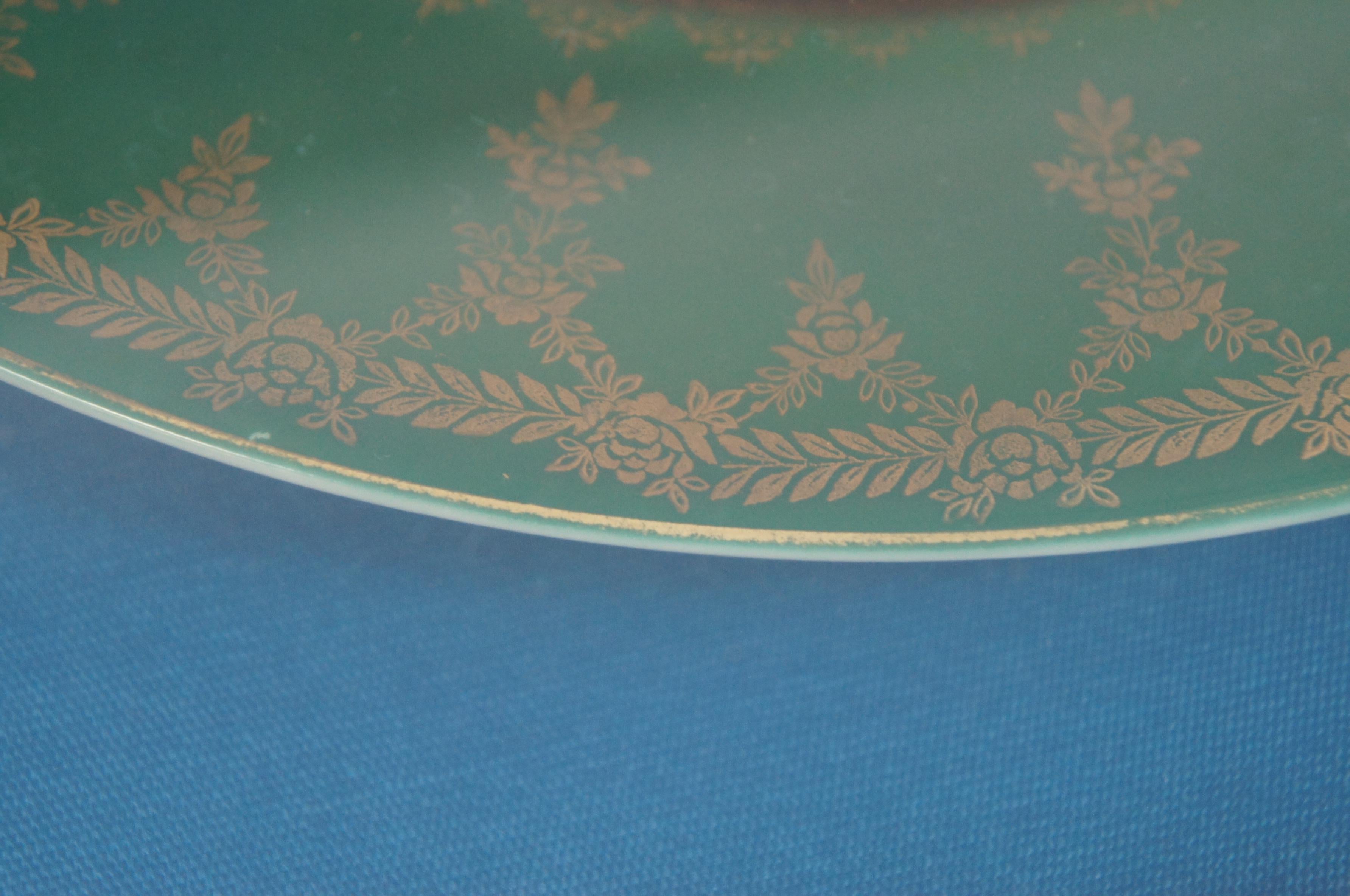 Antique Hutschenreuther Royal Vienna Porcelain Portrait Plate Le Brun Beehive For Sale 2