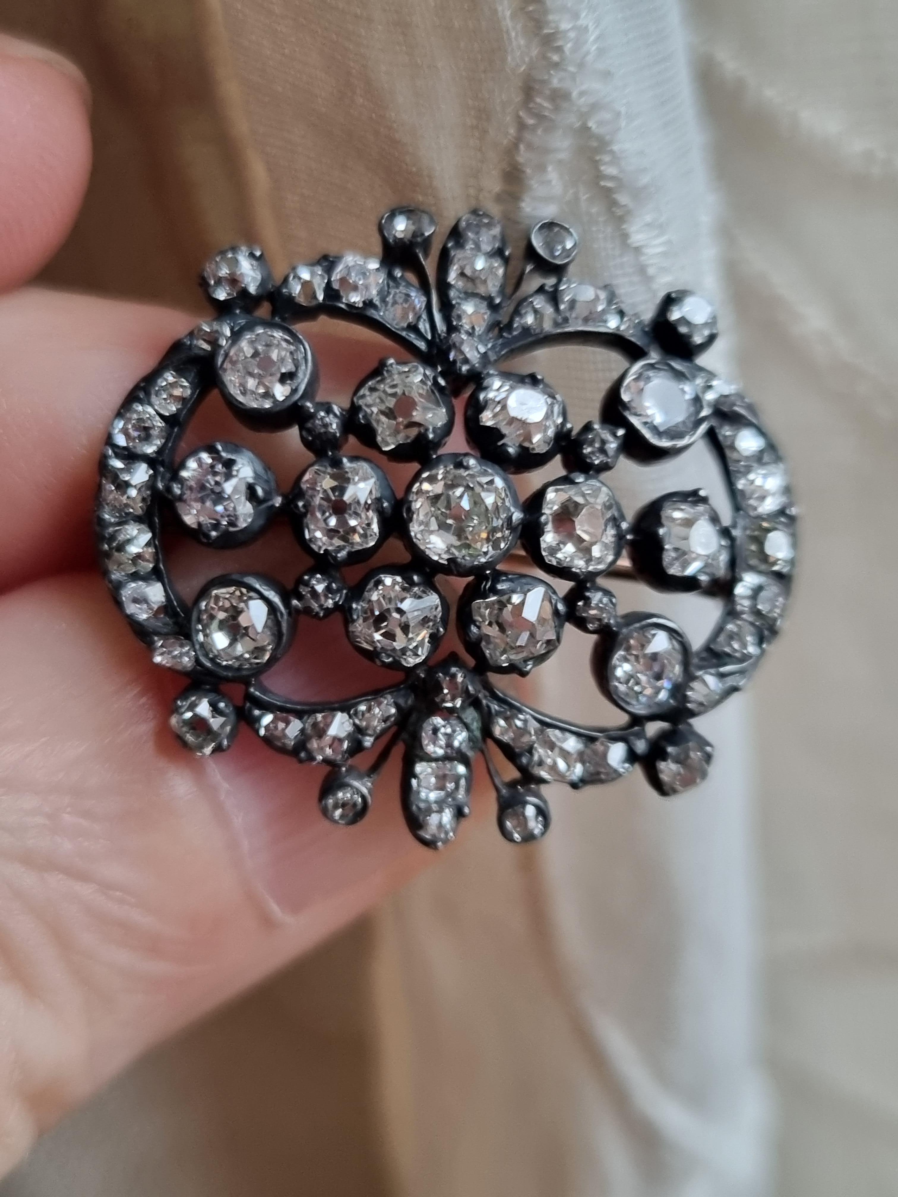 Antique pendentif/broche en diamant ibérique 19ème siècle en vente 5