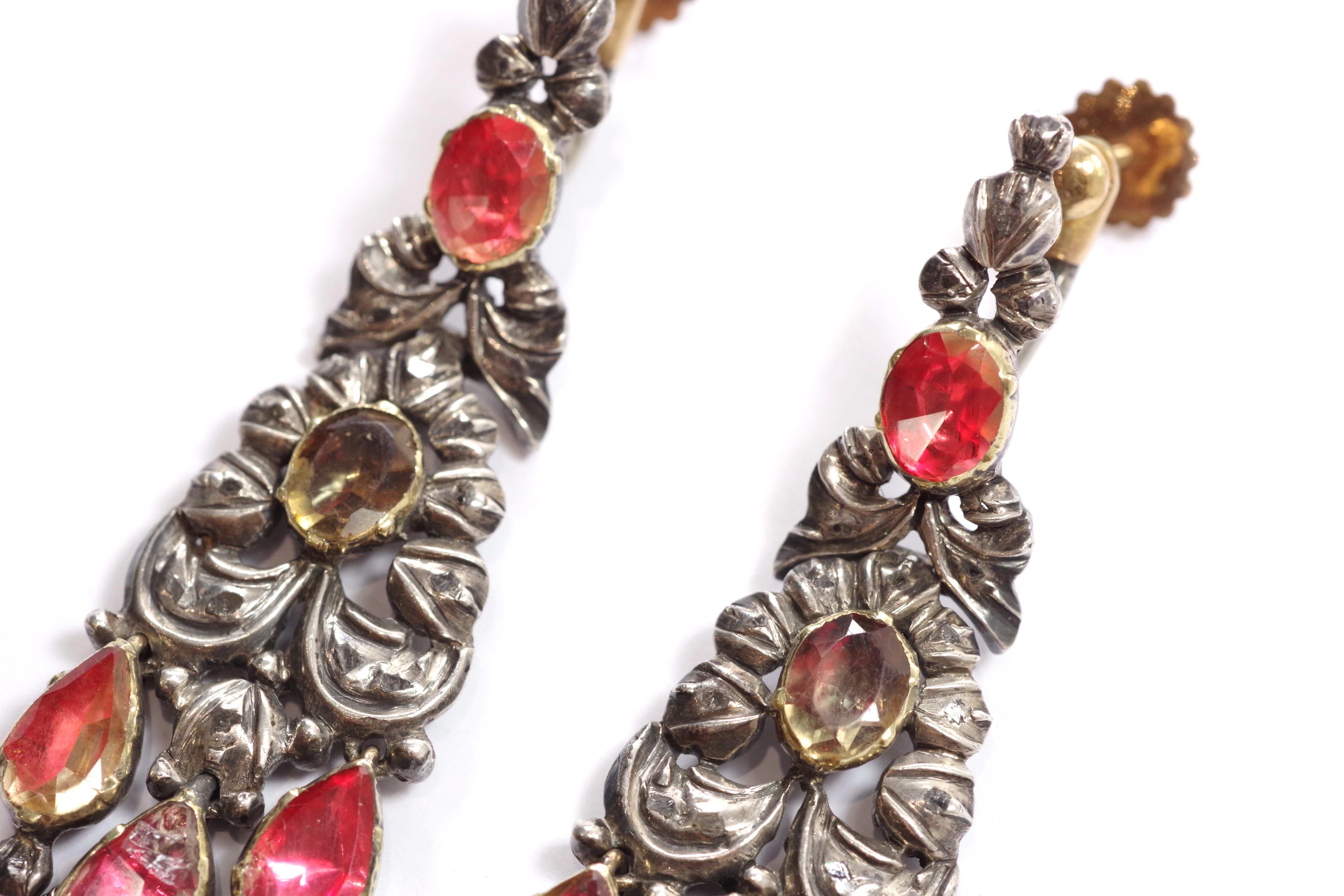 Antique Iberian foiled citrine earrings For Sale 3