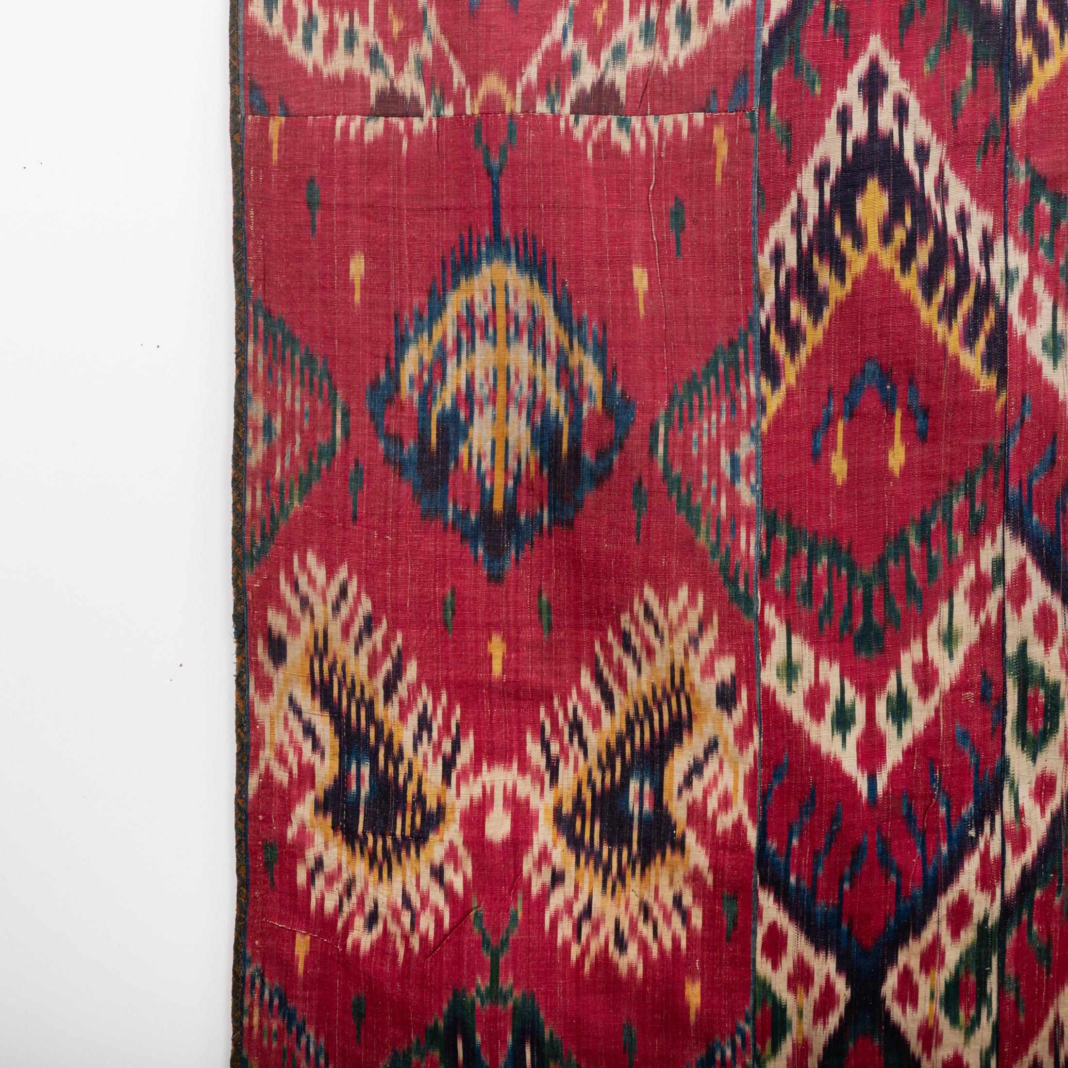 Antike Ikat-Tafel, zweites Viertel des 19. Jahrhunderts. Usbekistan im Angebot 4