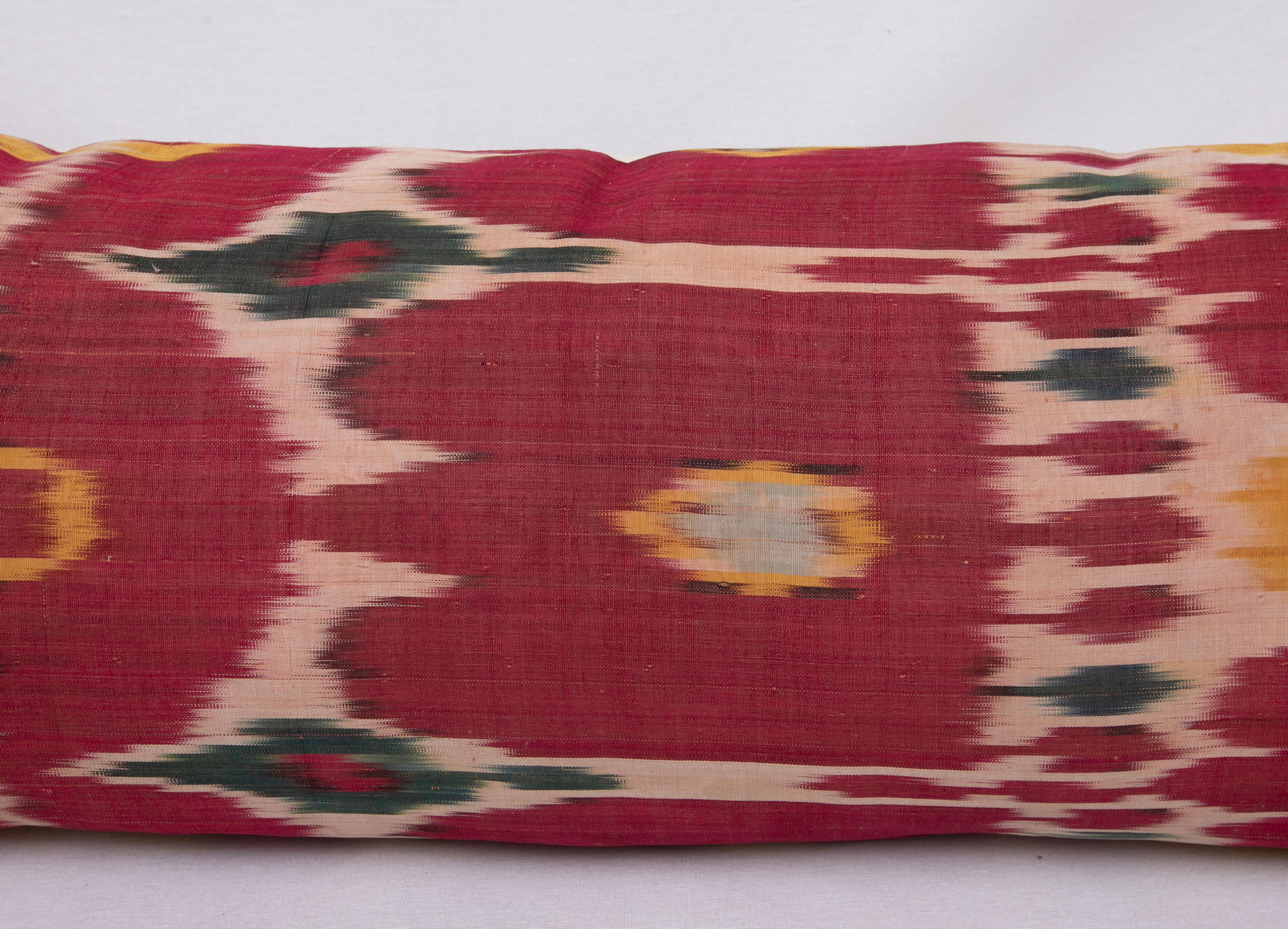 Antique Ikat Pillow Case, Late 19th C. In Good Condition In Istanbul, TR