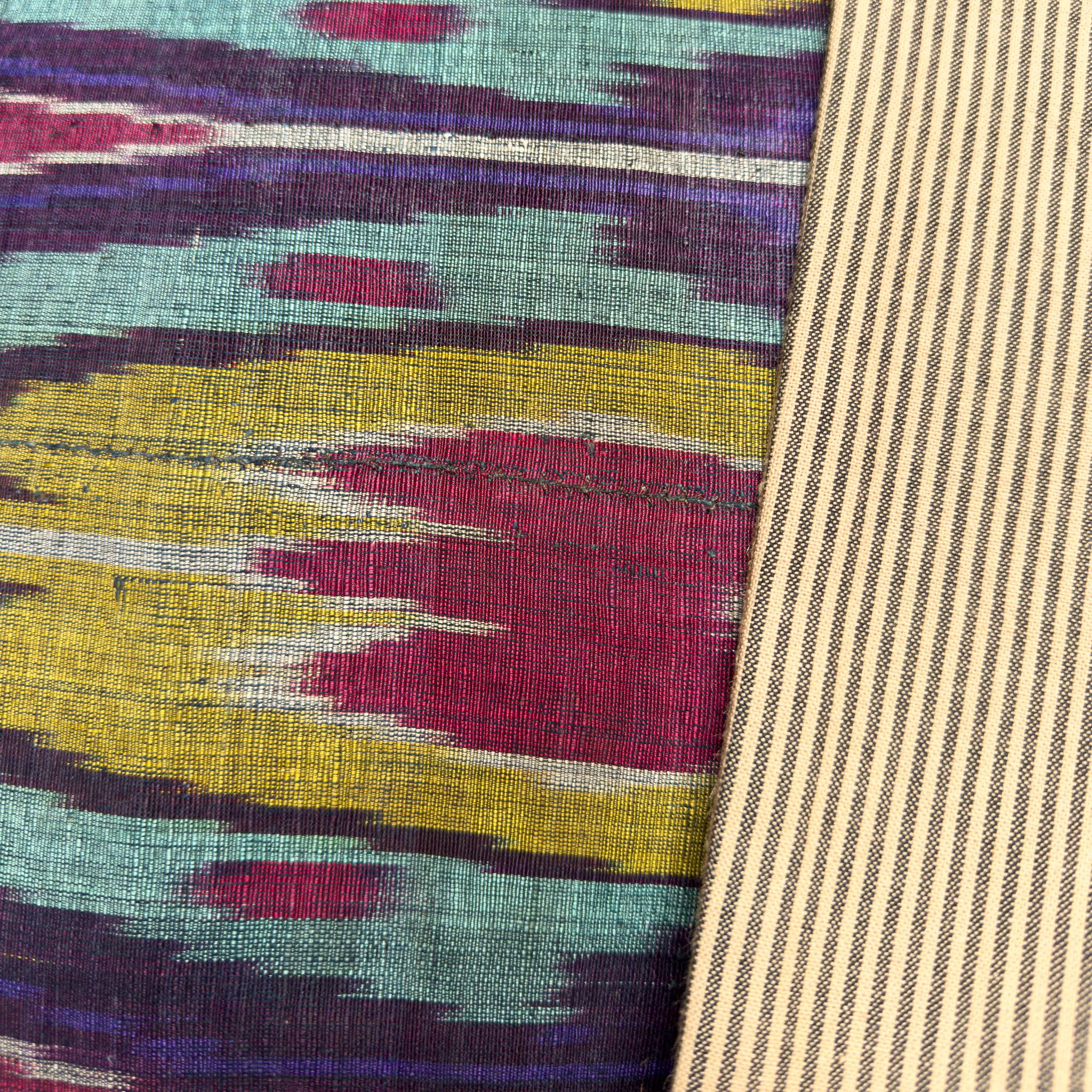 Turco Copricuscino Ikat antico in vendita