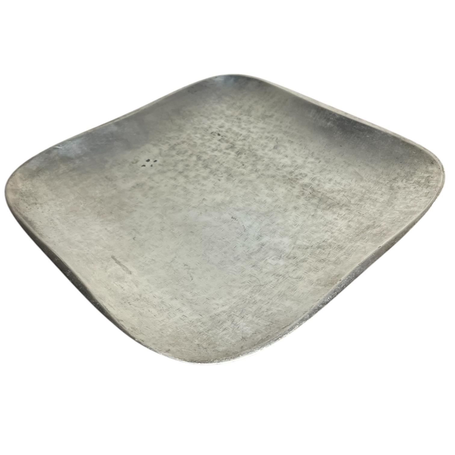 Plateau de service IKORA ancien en métal argenté pour centres de table Bon état - En vente à Ciudad Autónoma Buenos Aires, AR